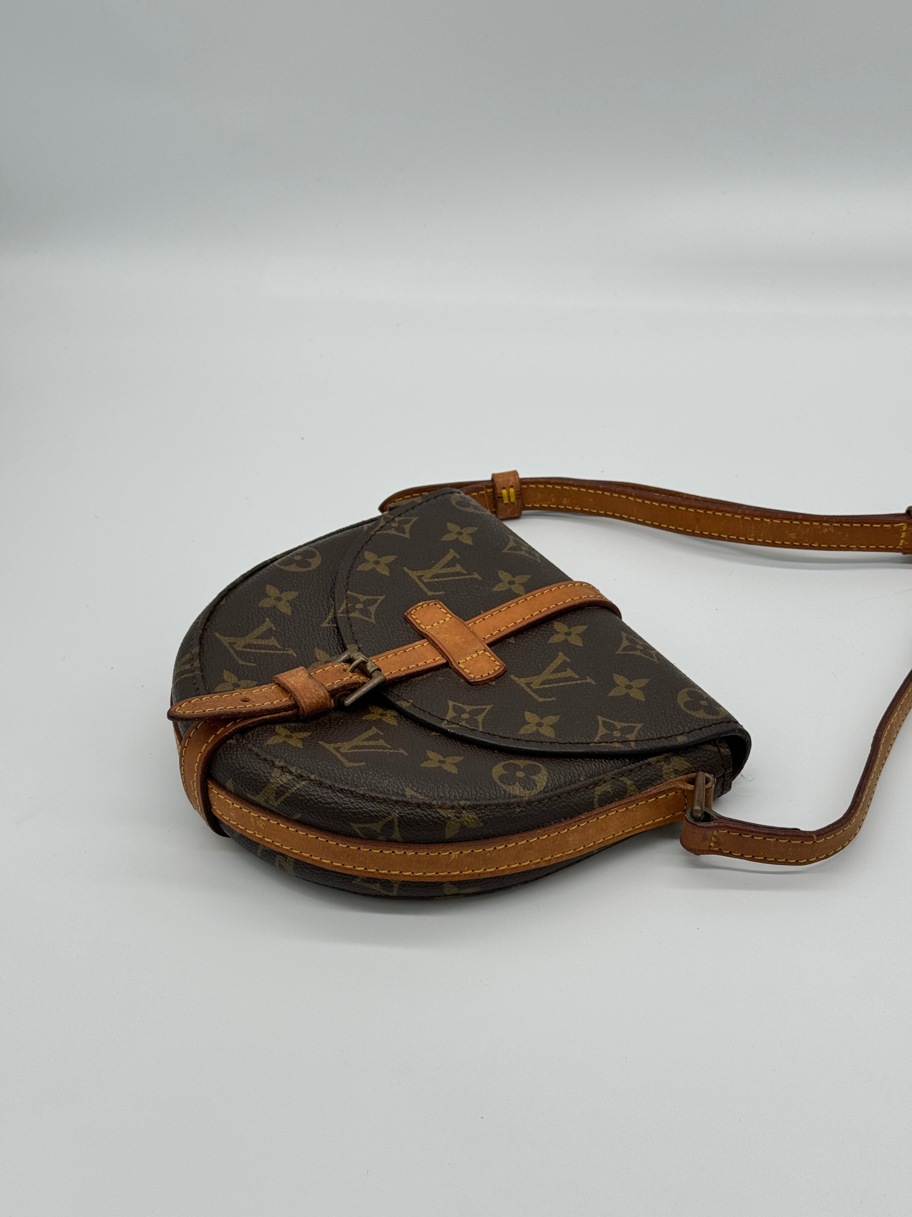 Louis Vuitton Chantilly PM