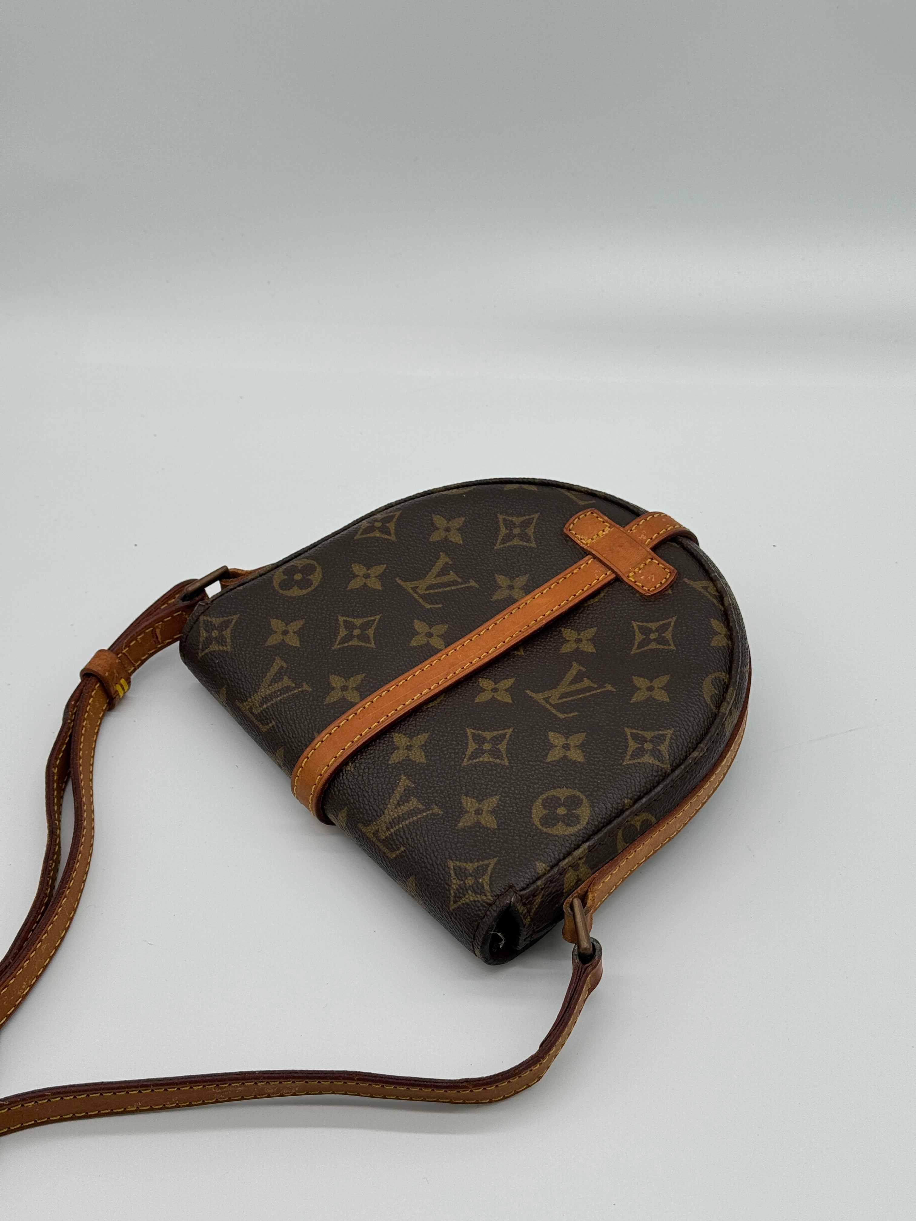 Louis Vuitton Chantilly PM