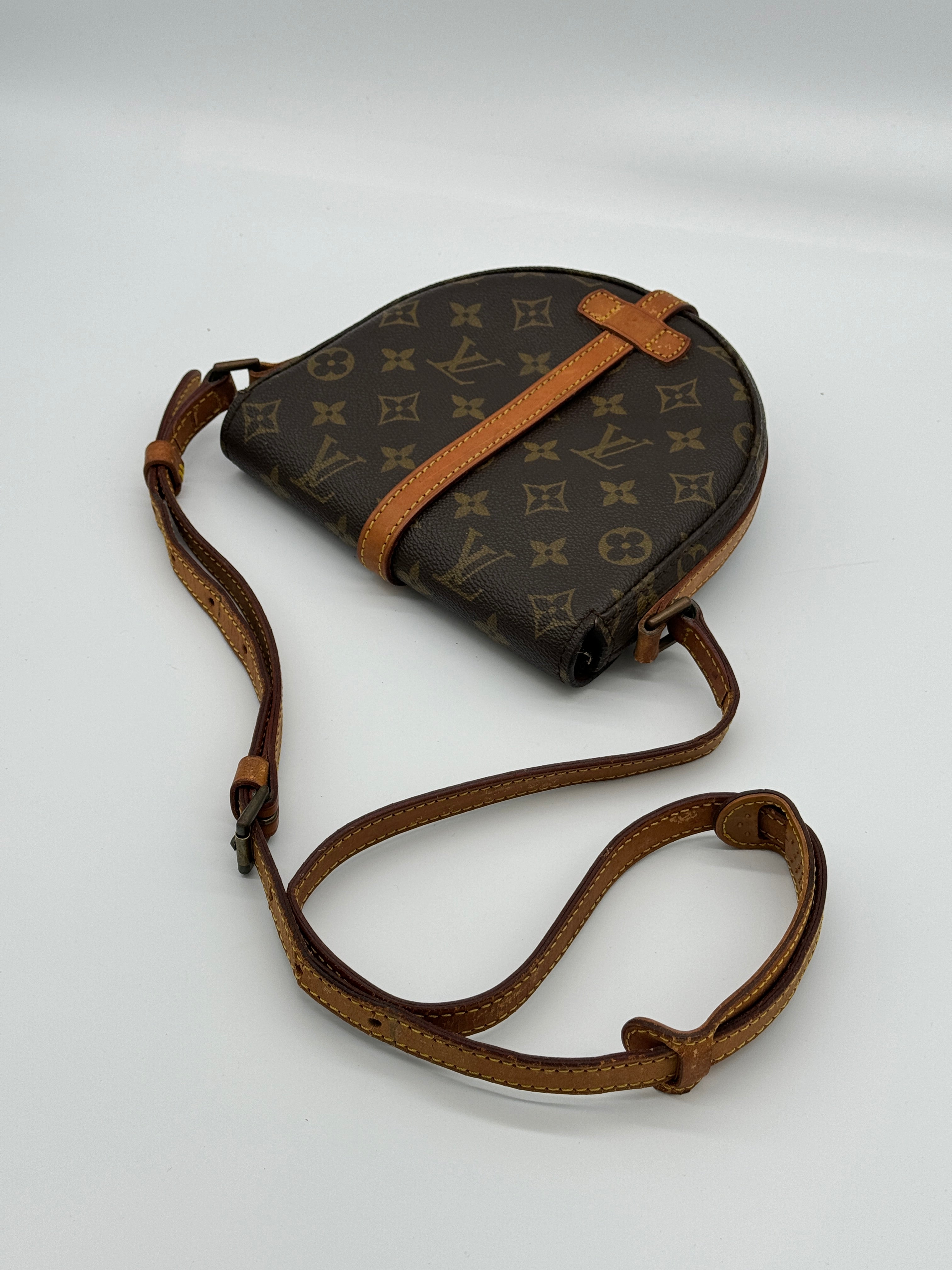 Louis Vuitton Chantilly PM