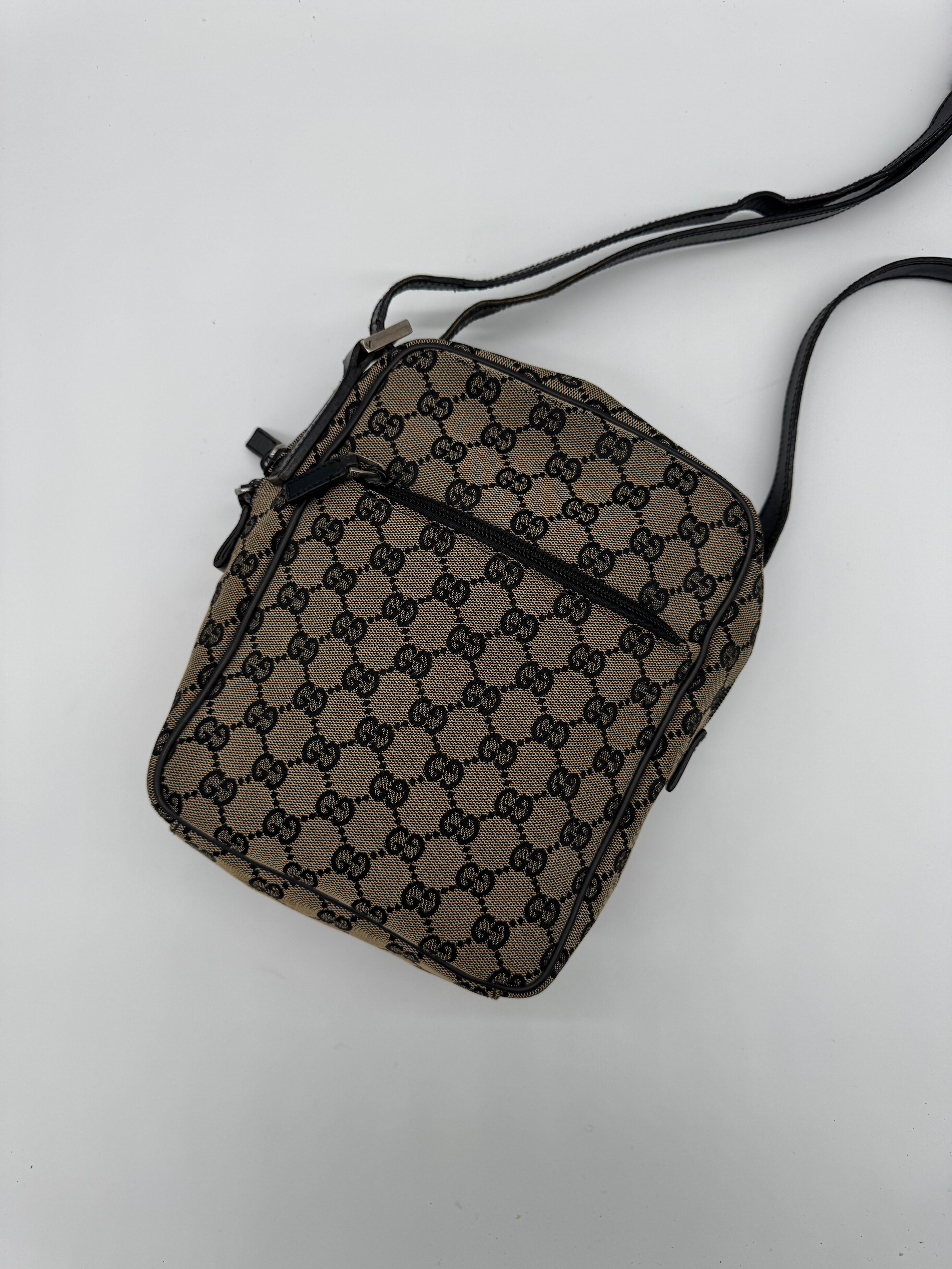 Gucci Messenger