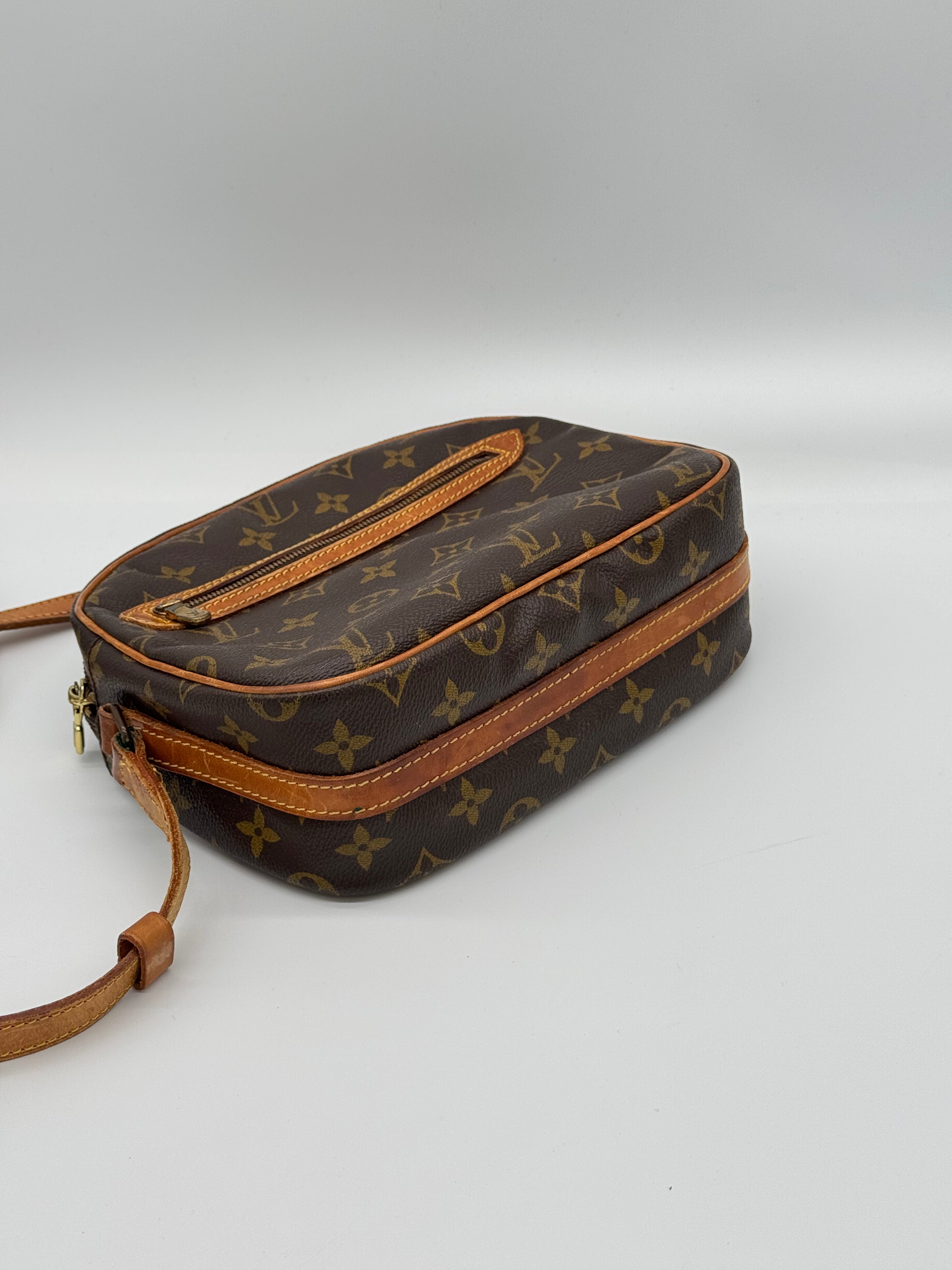 Louis Vuitton Senlis