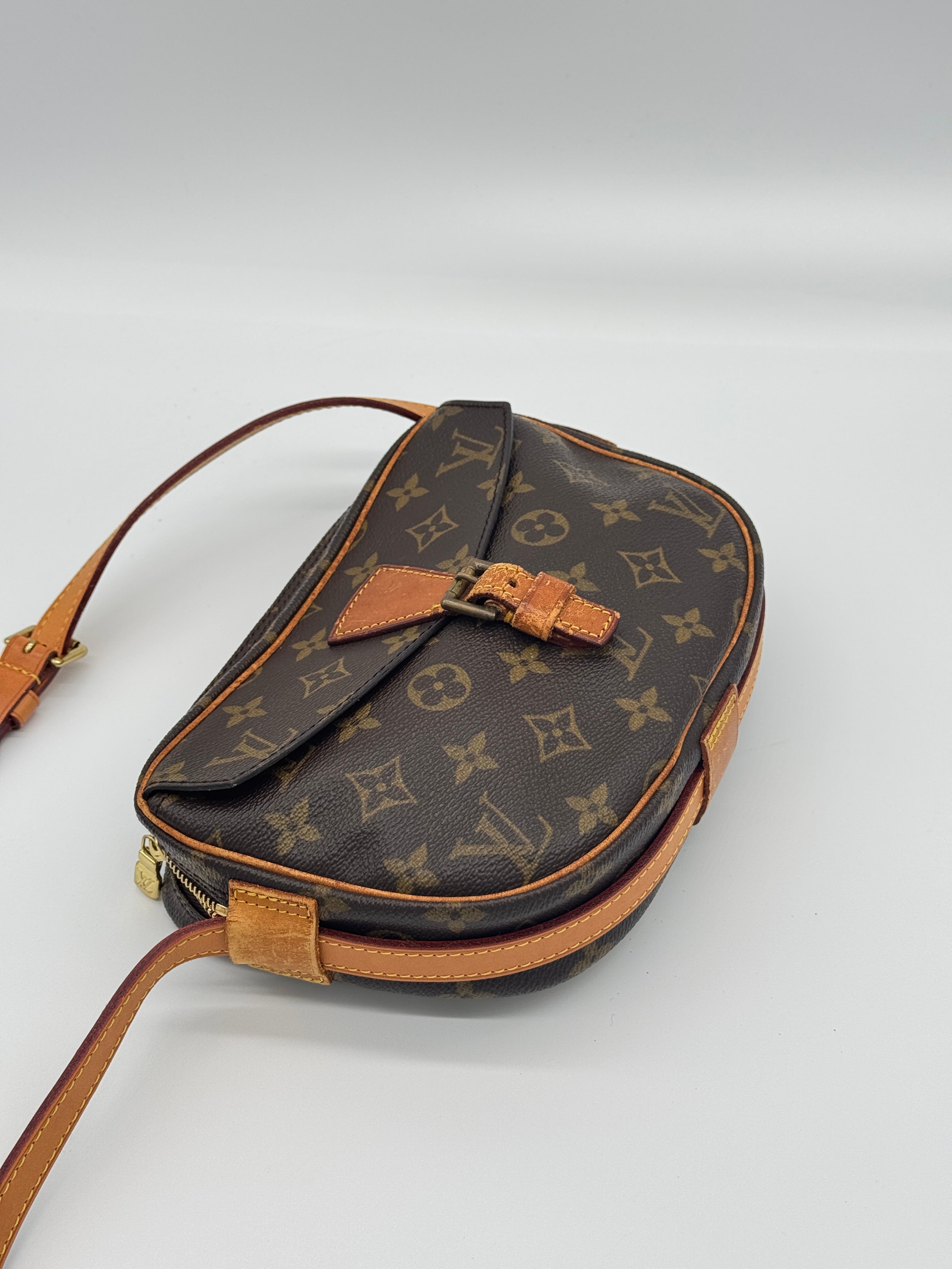 Louis Vuitton Jeune Fille PM