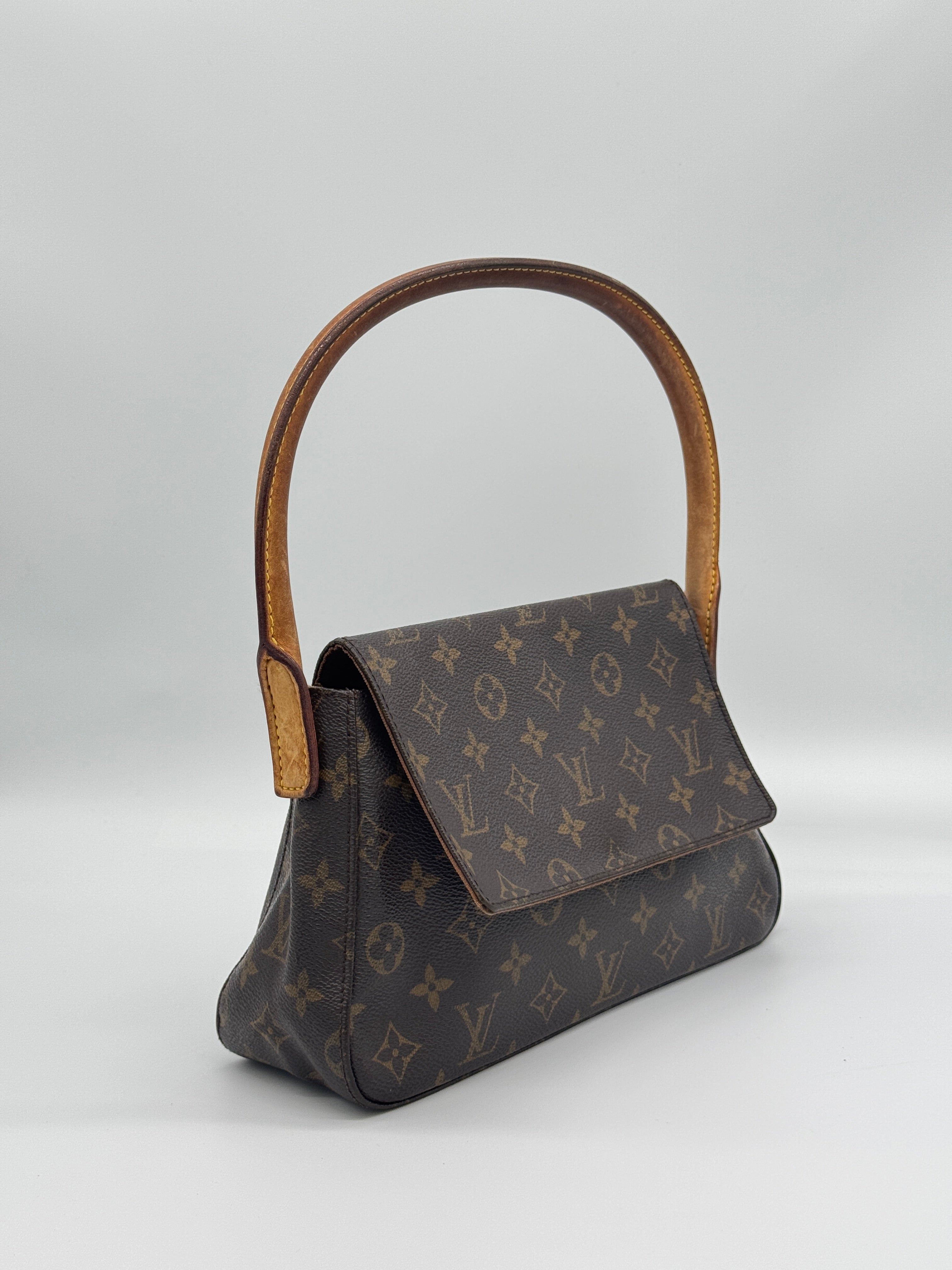 Louis Vuitton Mini Looping