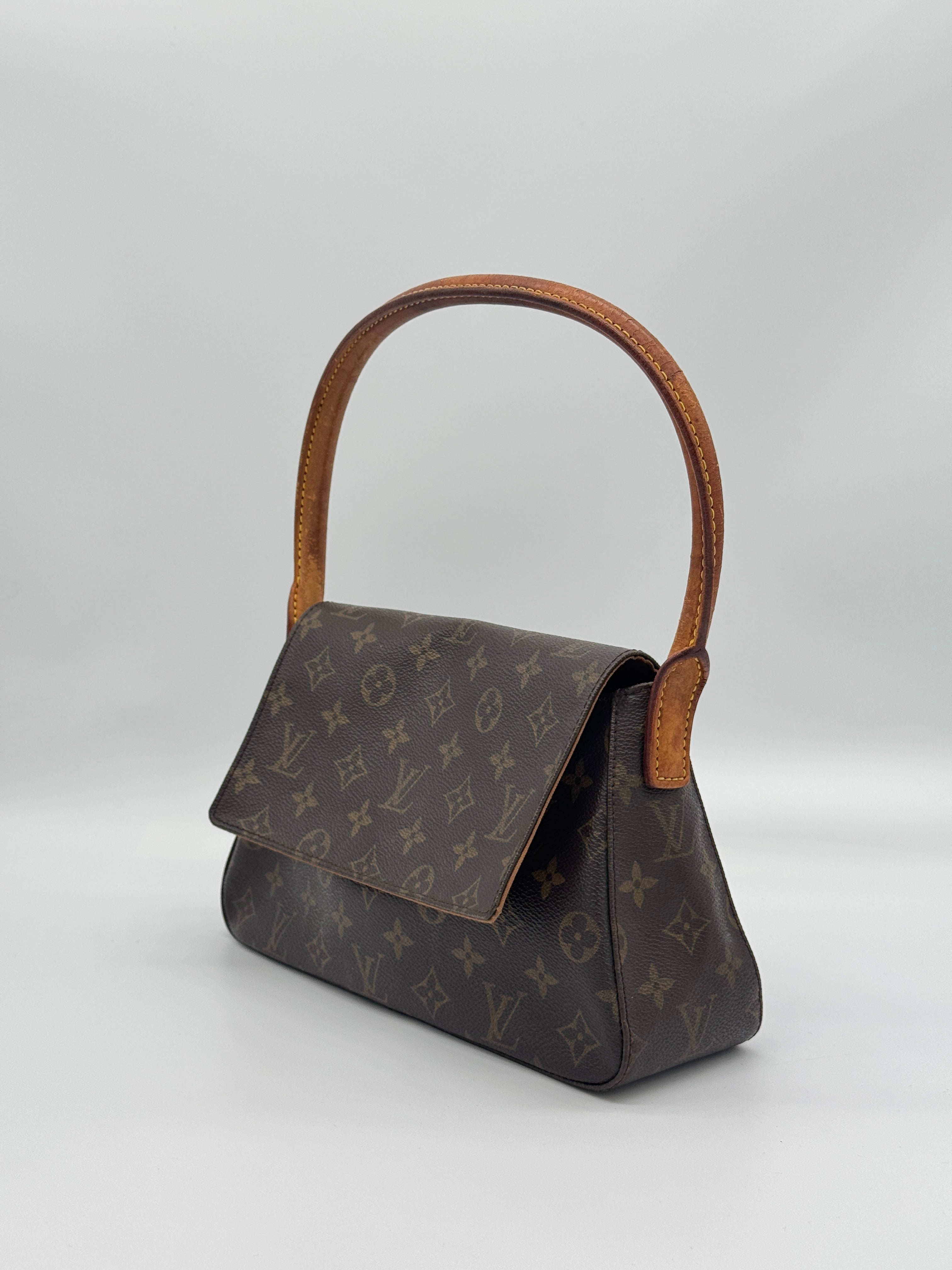 Louis Vuitton Mini Looping