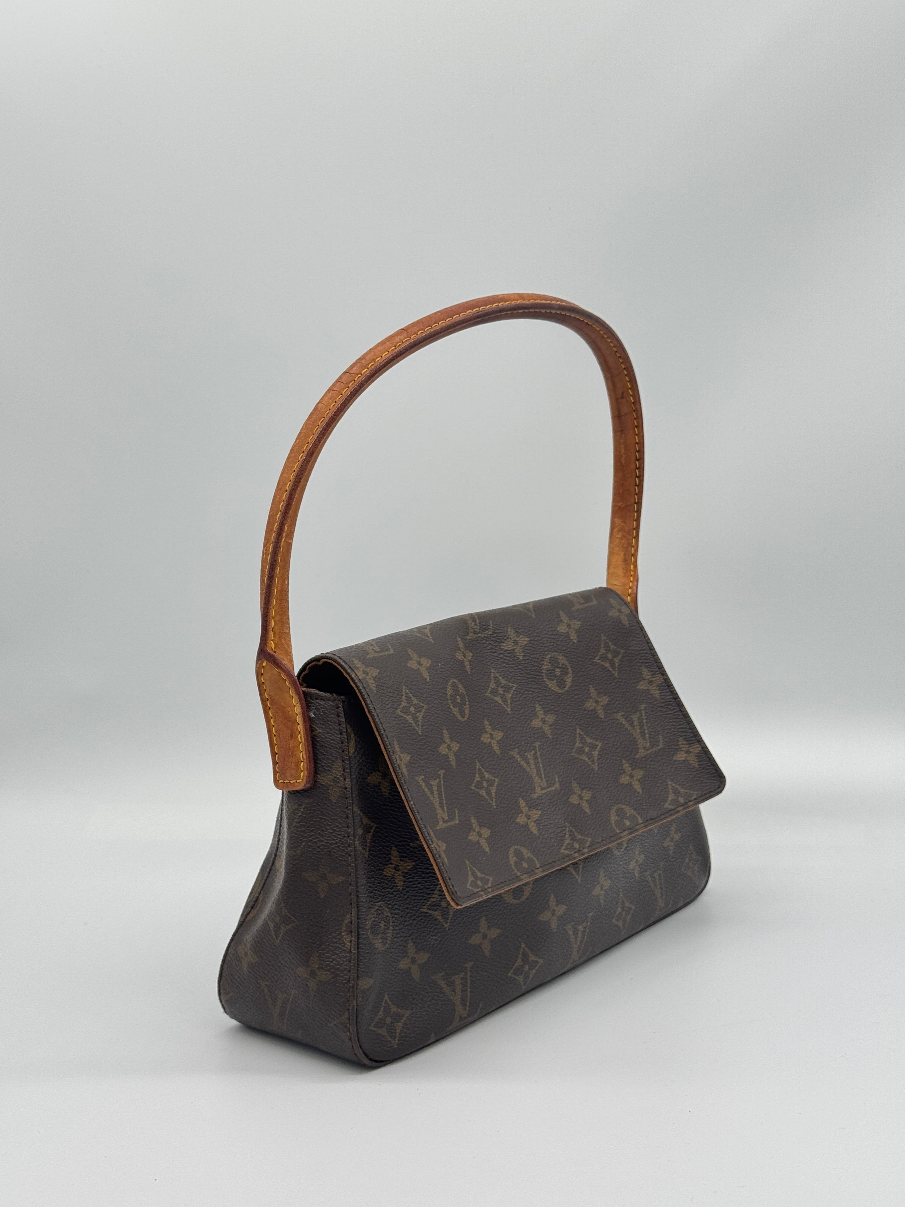 Louis Vuitton Mini Looping