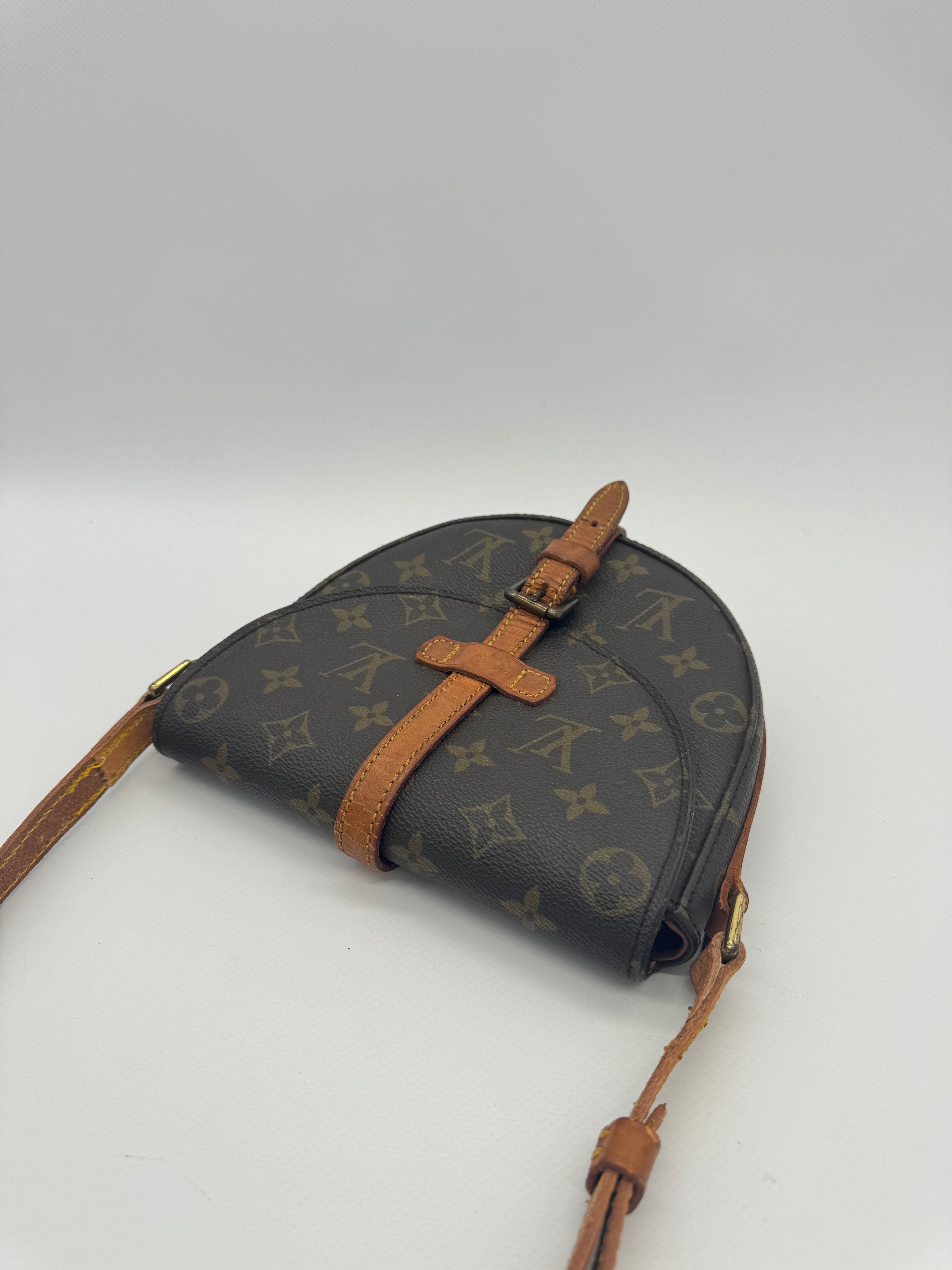 Louis Vuitton Chantilly PM