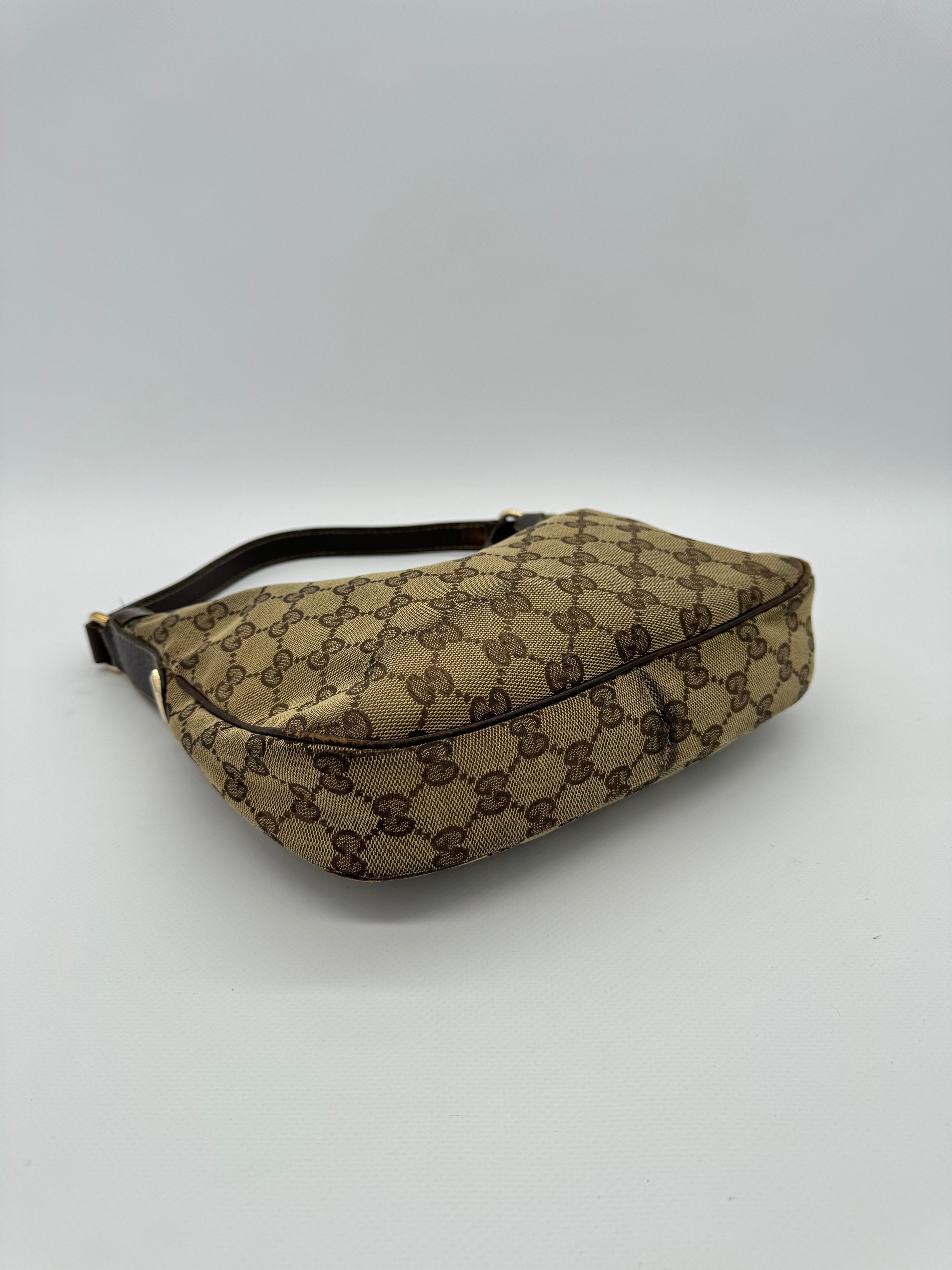 Gucci Small Charmy Hobo