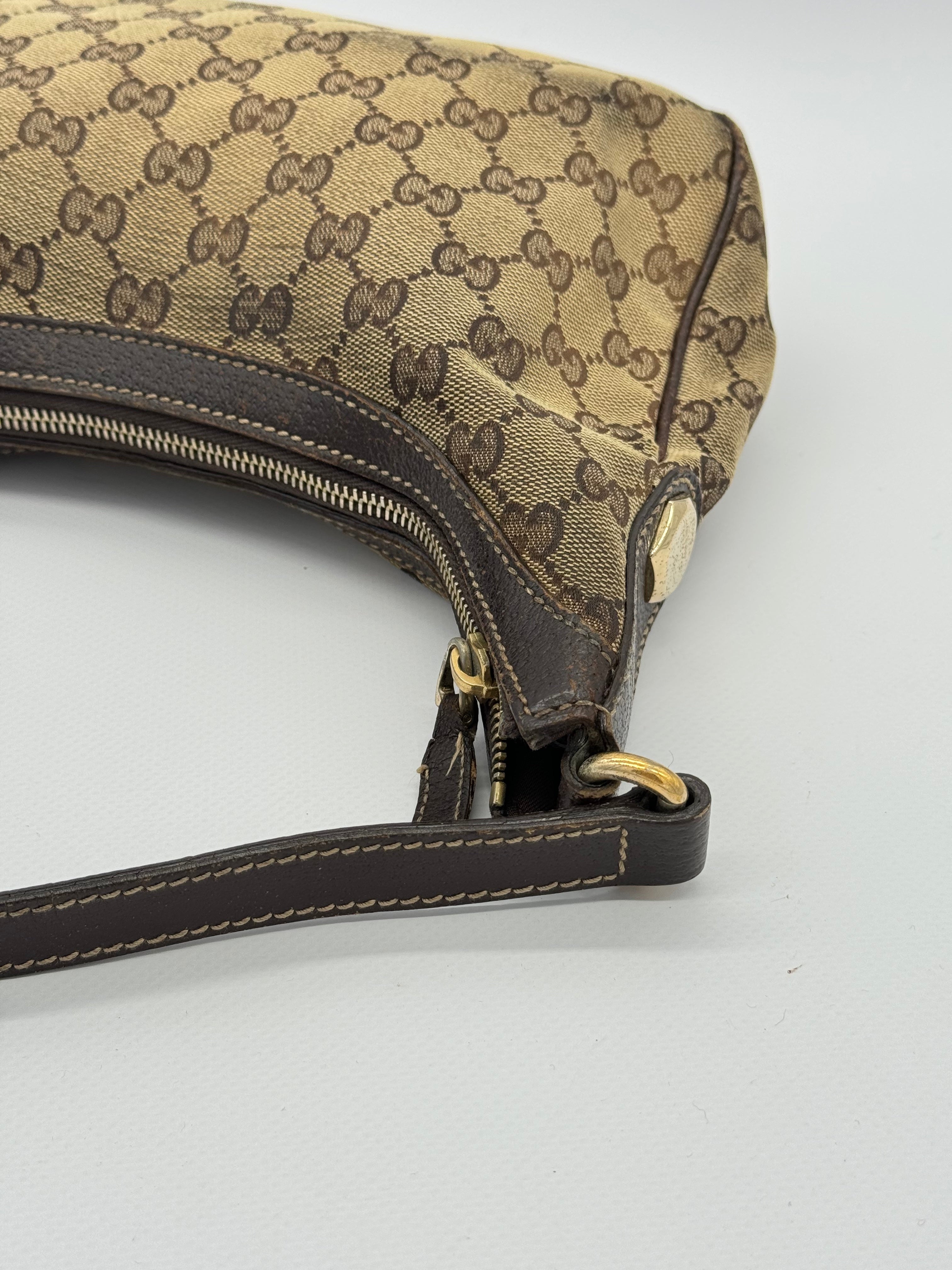 Gucci Small Charmy Hobo