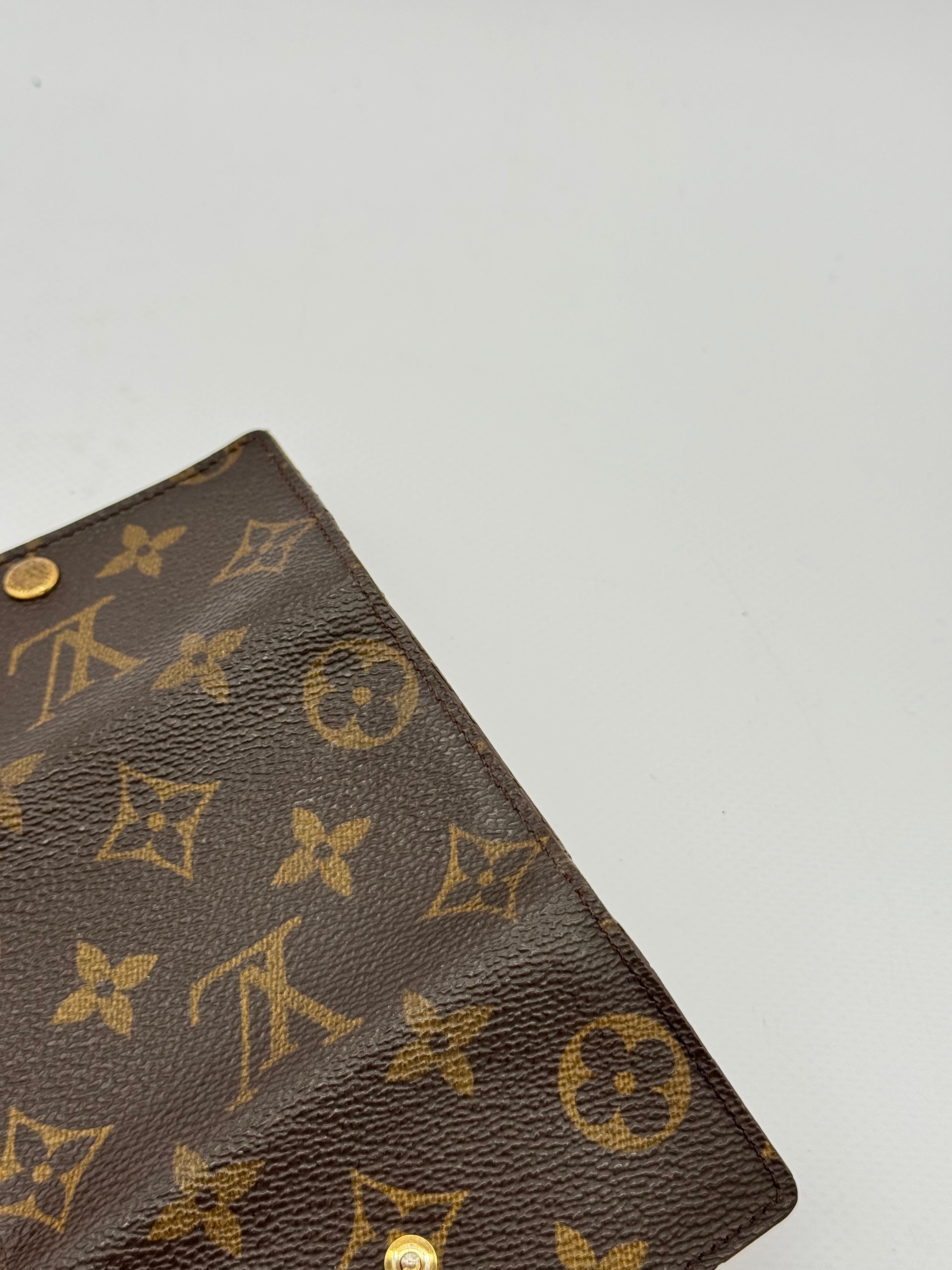 Louis Vuitton Keyholder