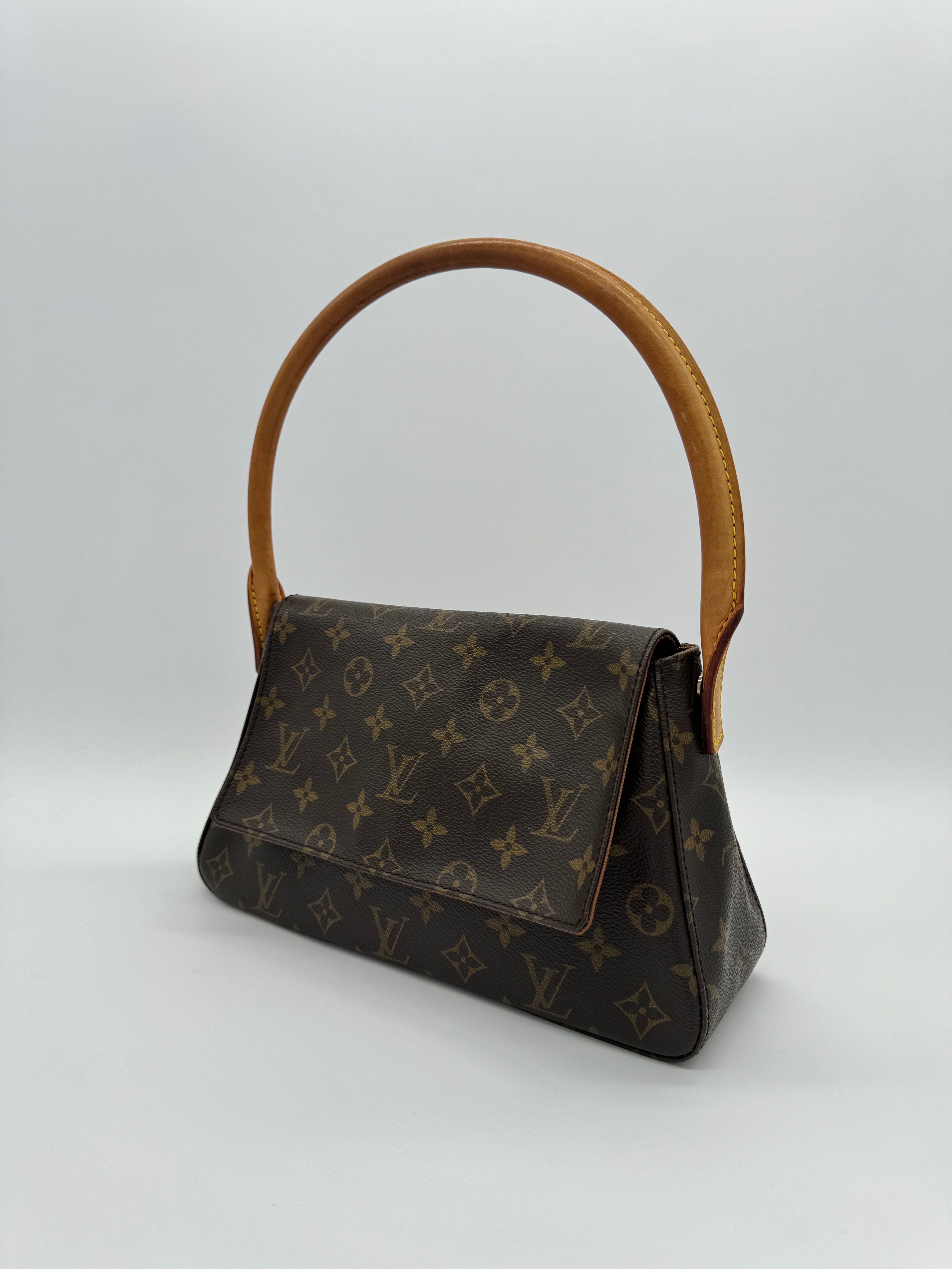 Louis Vuitton Mini Looping