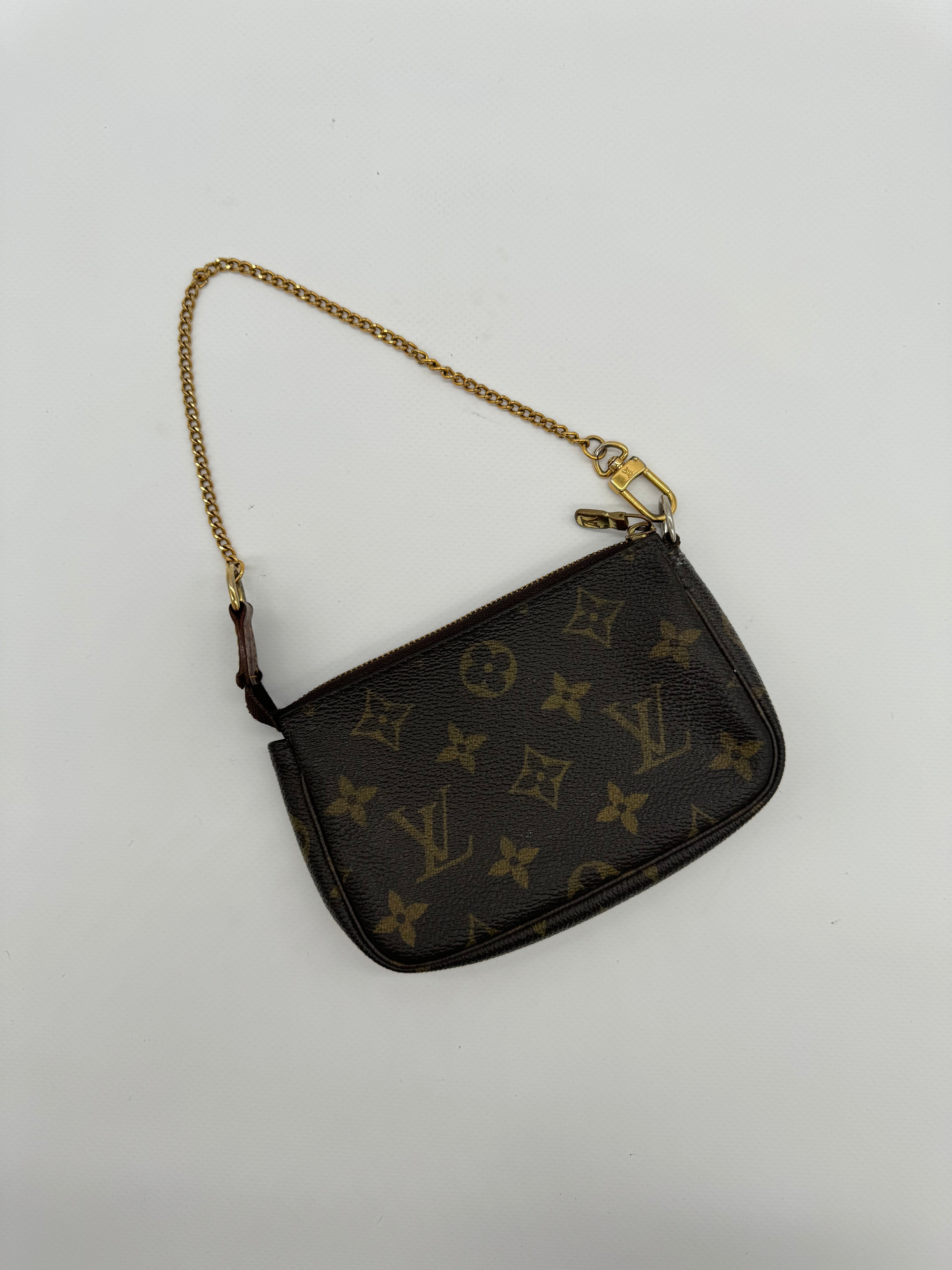 Louis Vuitton Mini Pochette Accessoires 