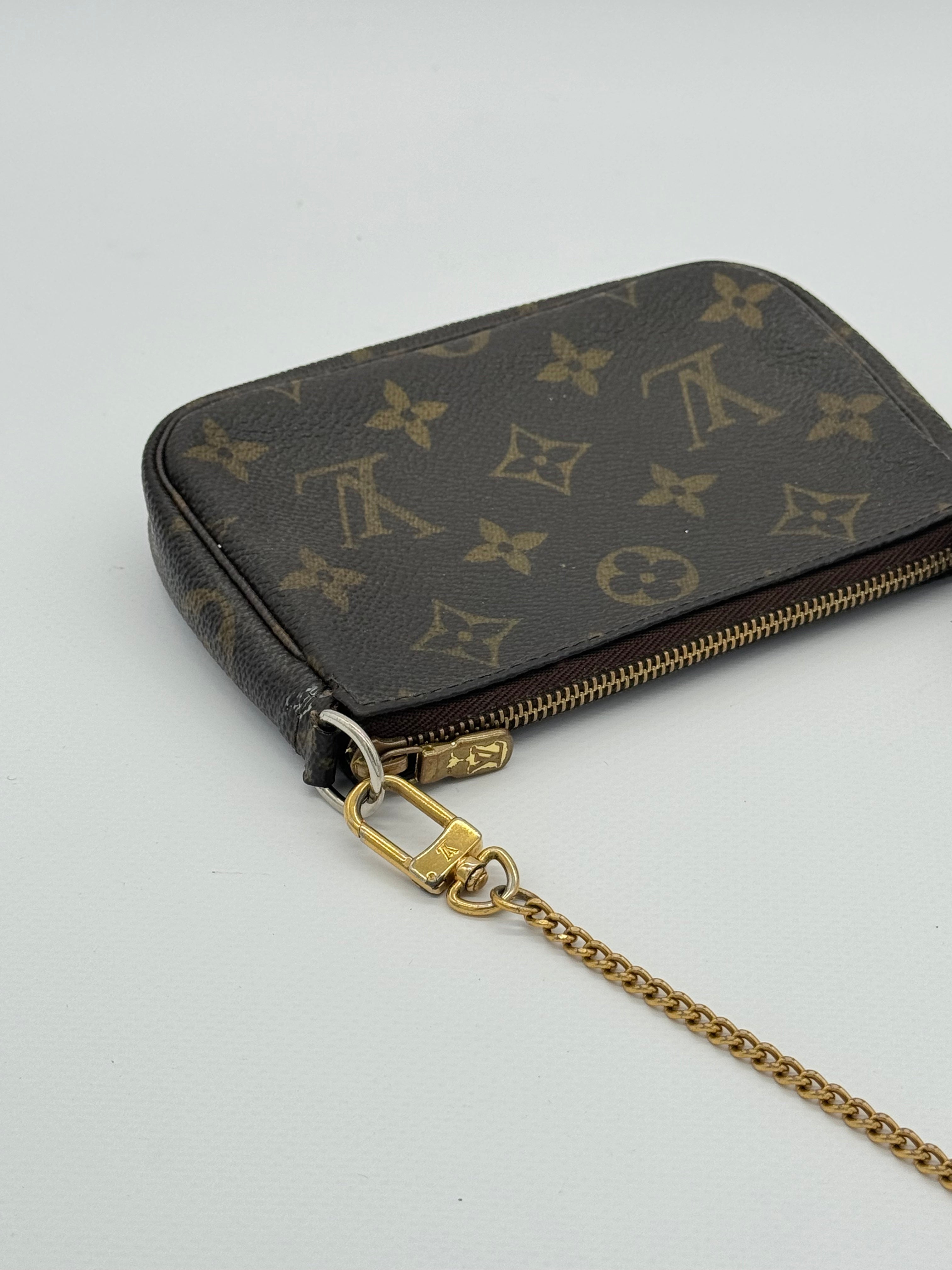 Louis Vuitton Mini Pochette Accessoires 