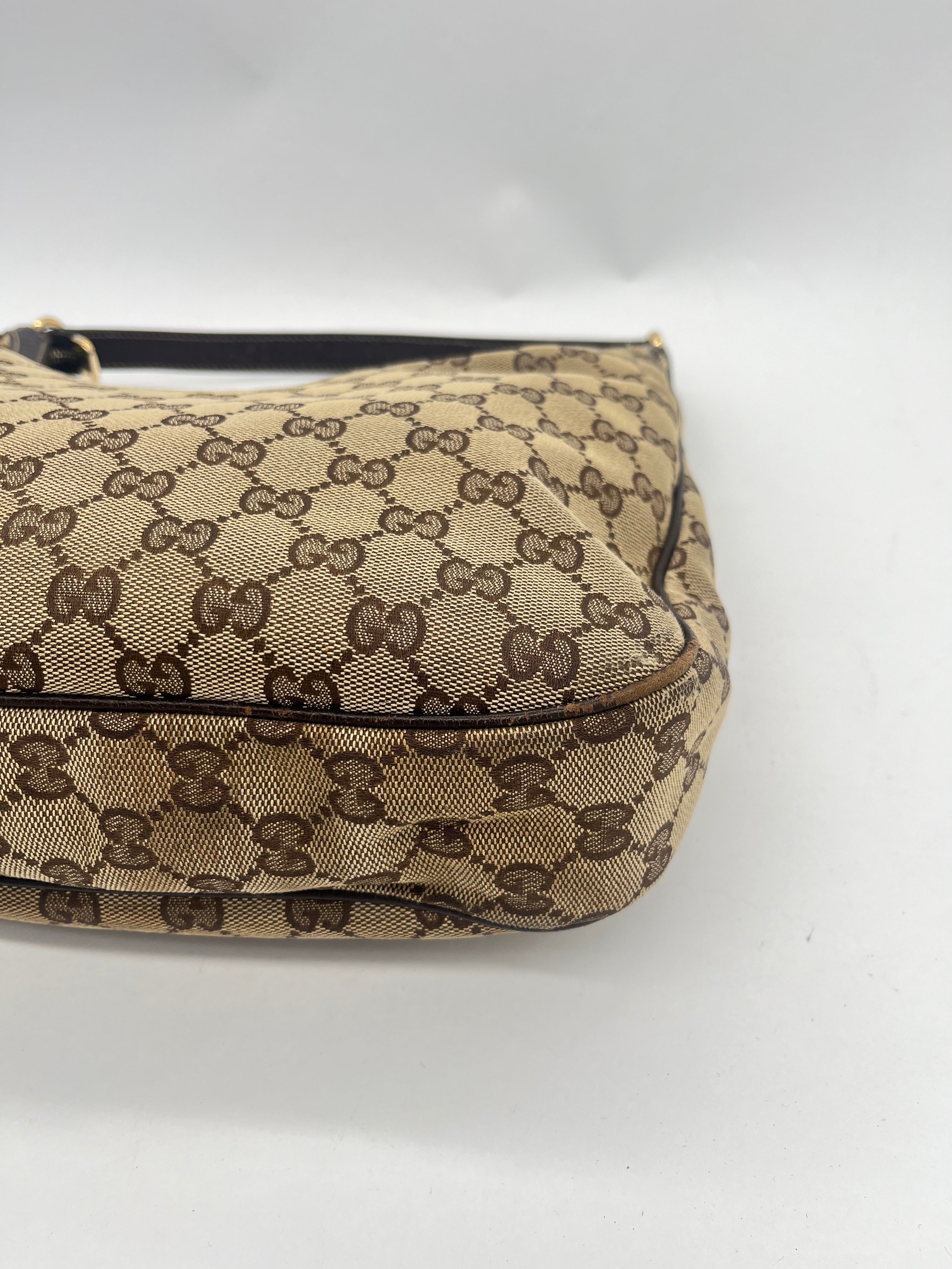 Gucci Charmy Hobo