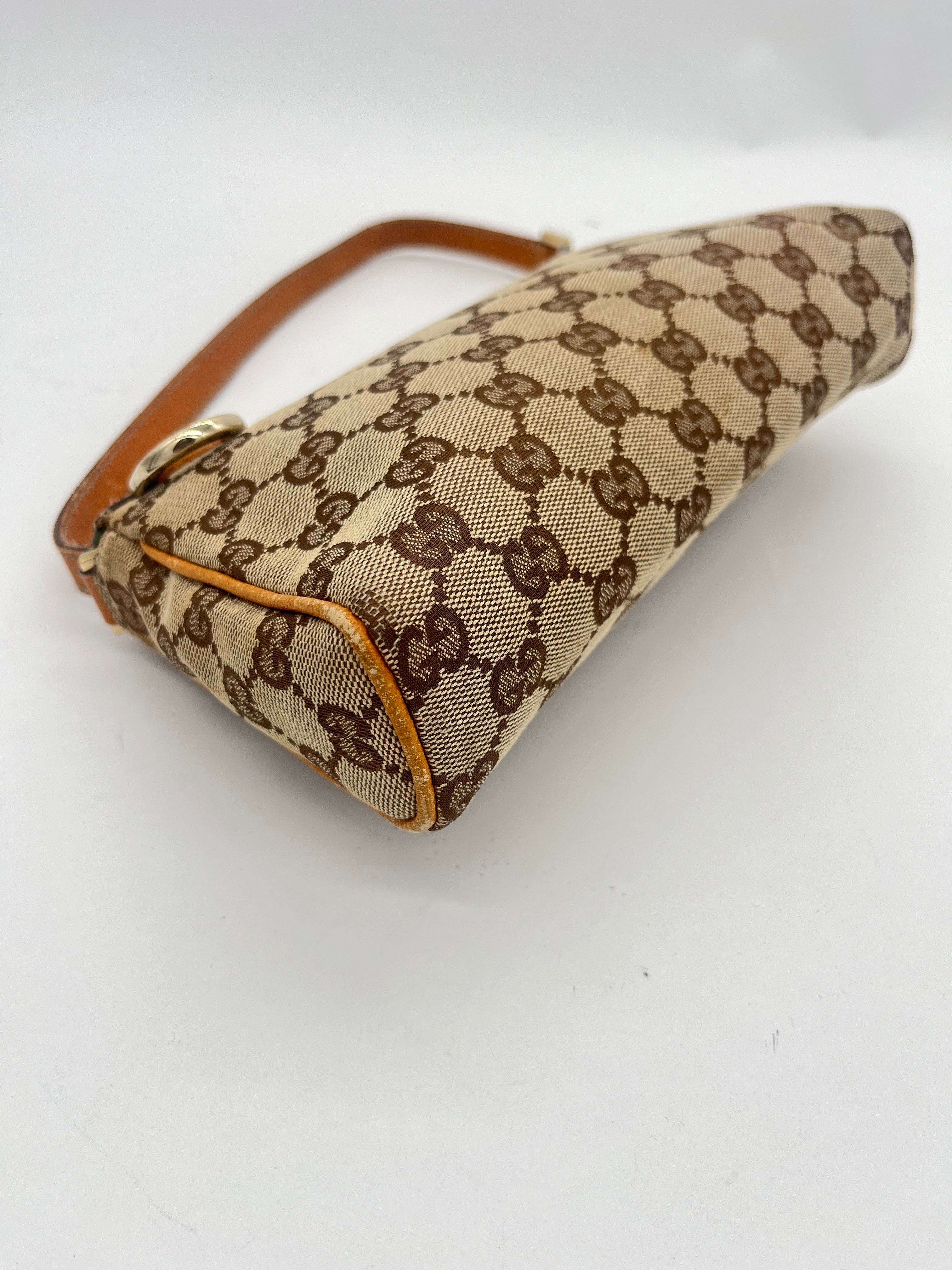 Gucci D-Ring Pochette