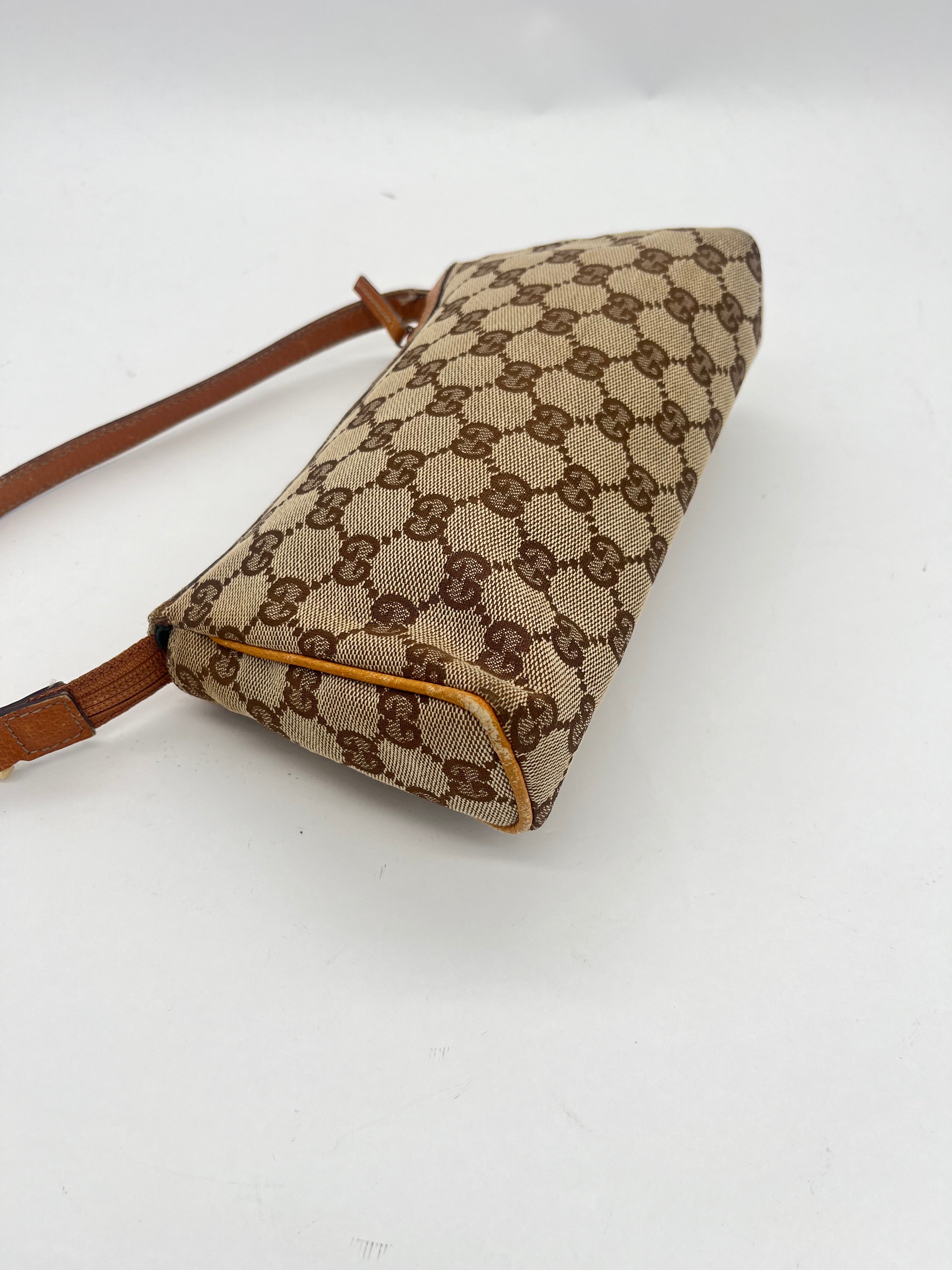 Gucci D-Ring Pochette