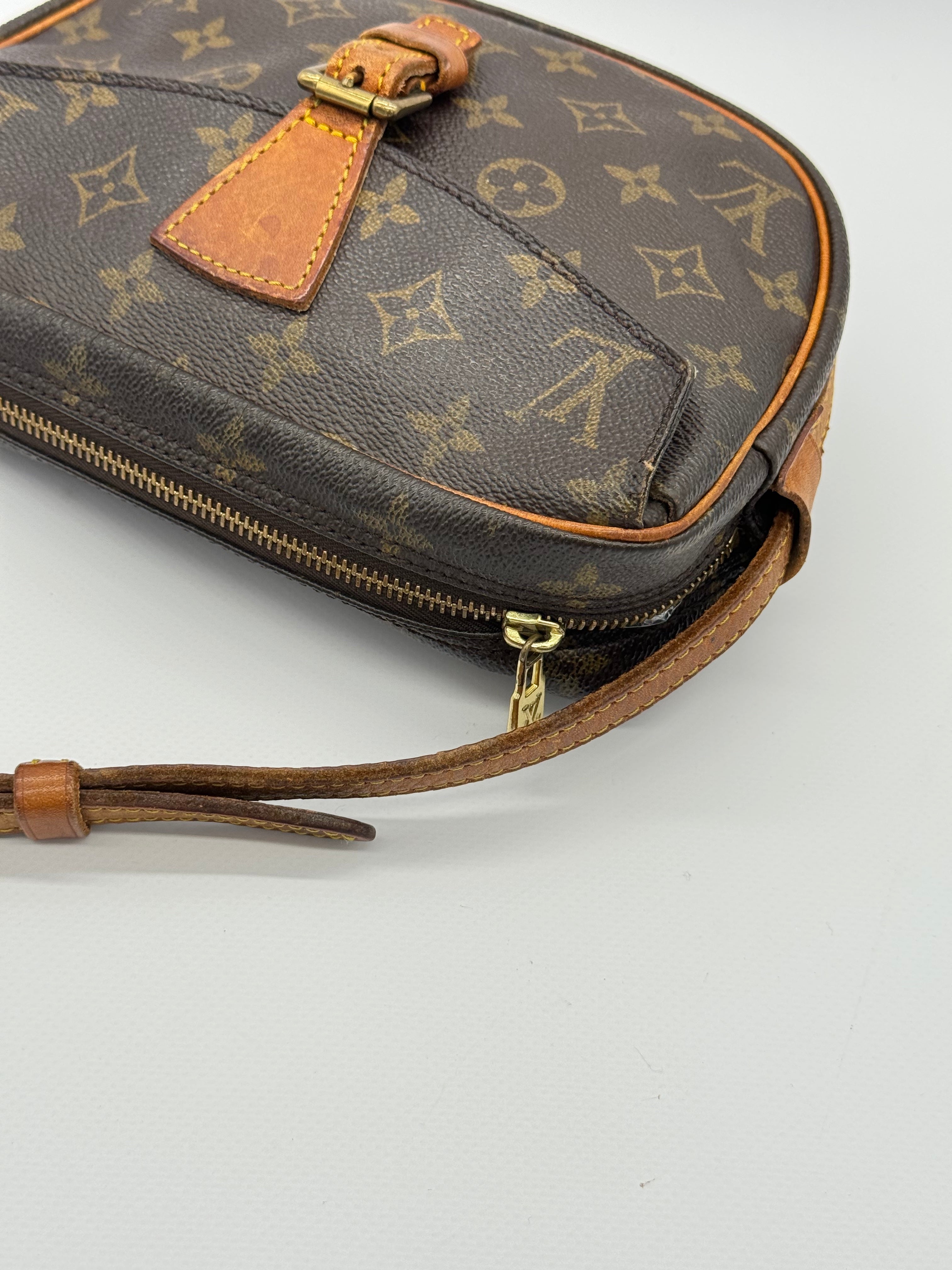 Louis Vuitton Jeune Fille PM