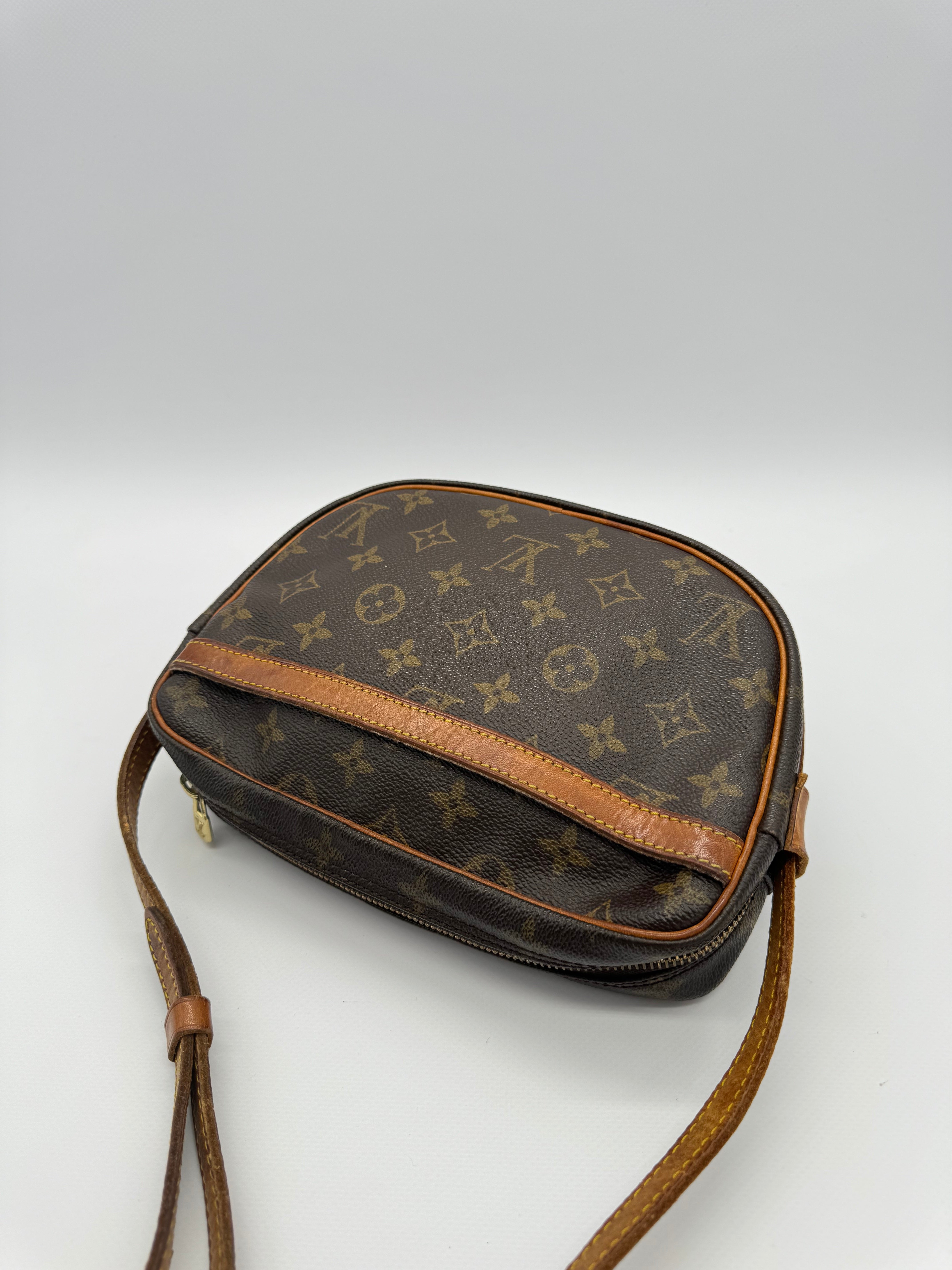 Louis Vuitton Jeune Fille PM