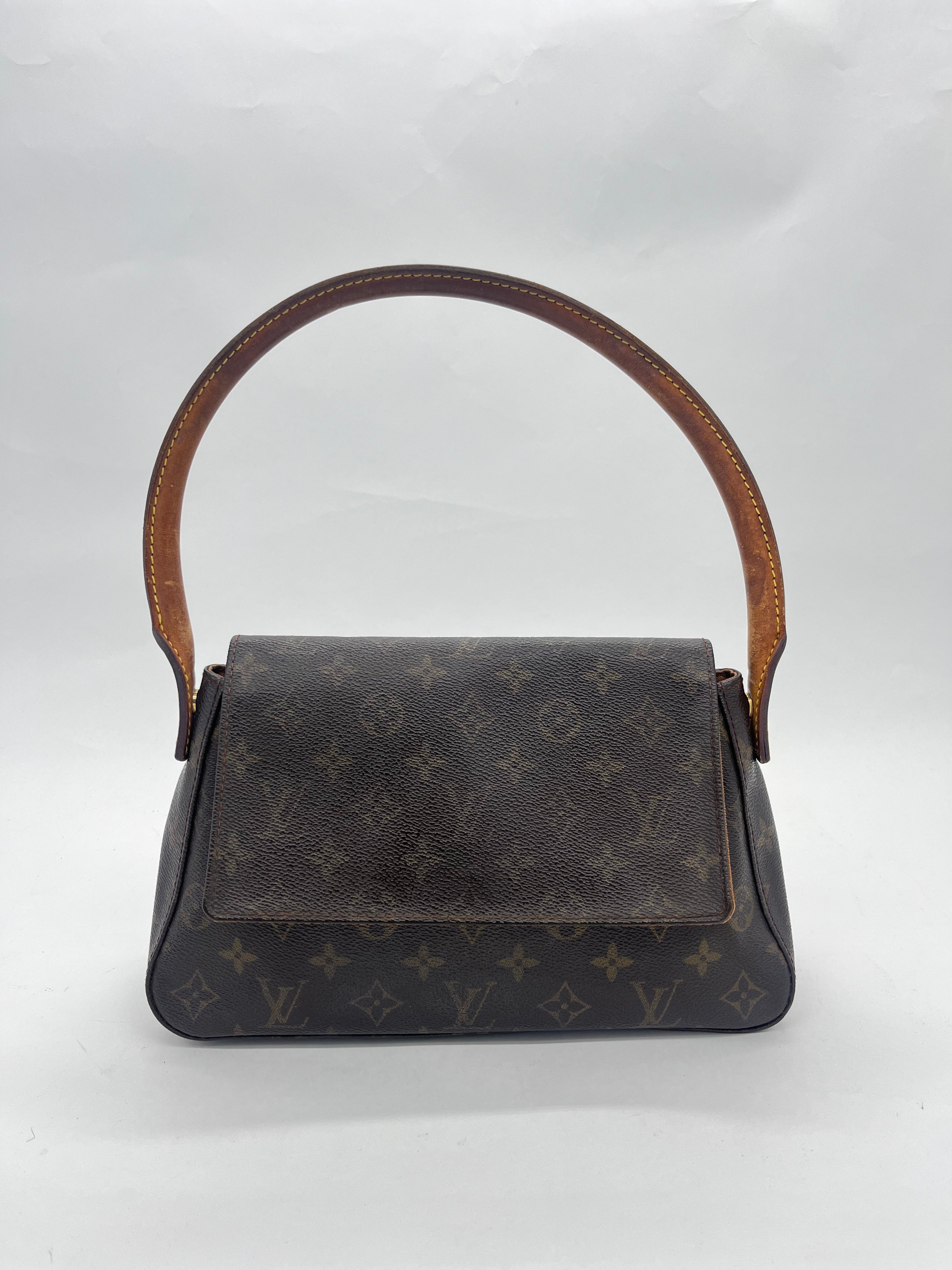 Louis Vuitton Mini Looping