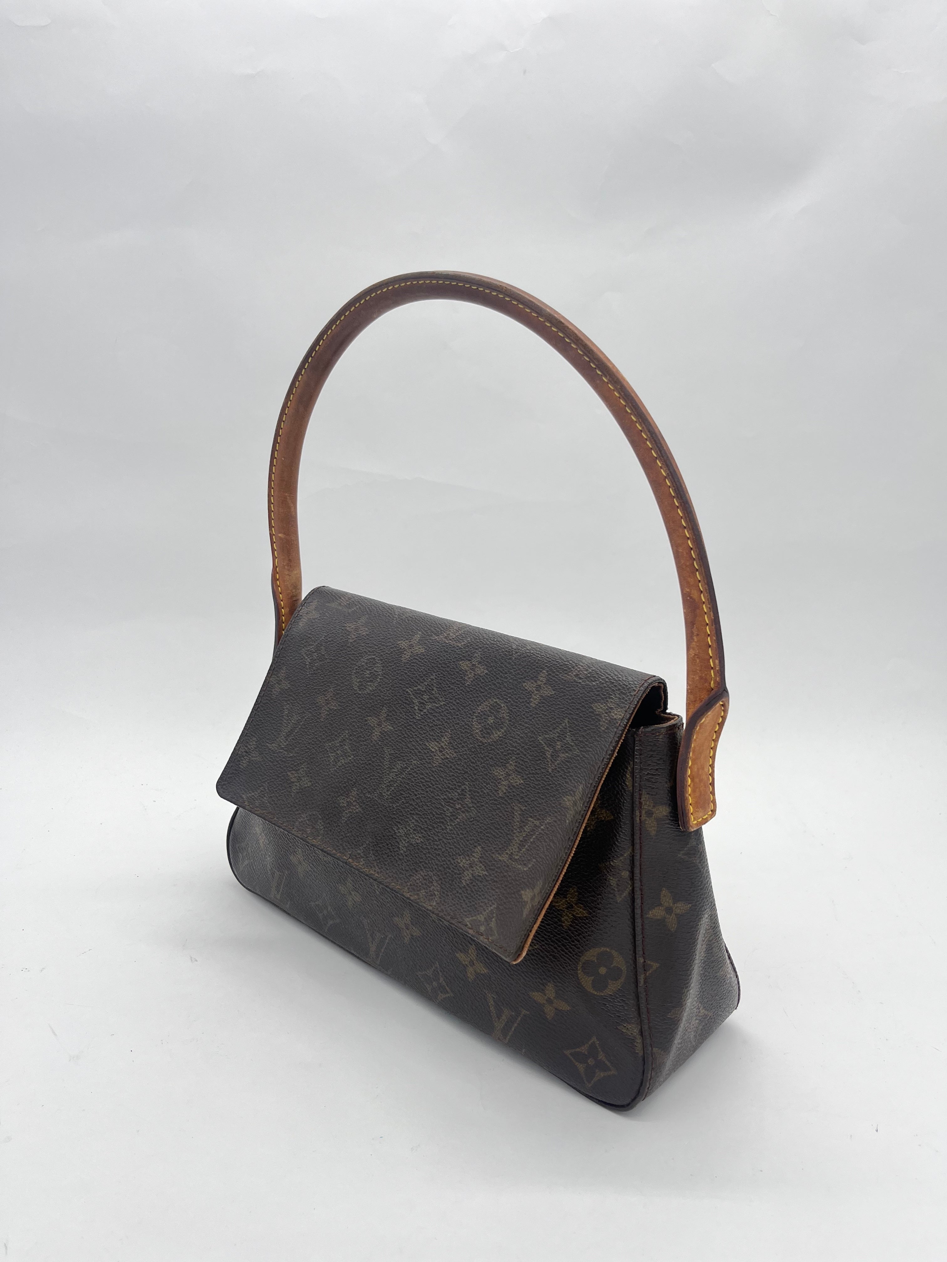 Louis Vuitton Mini Looping