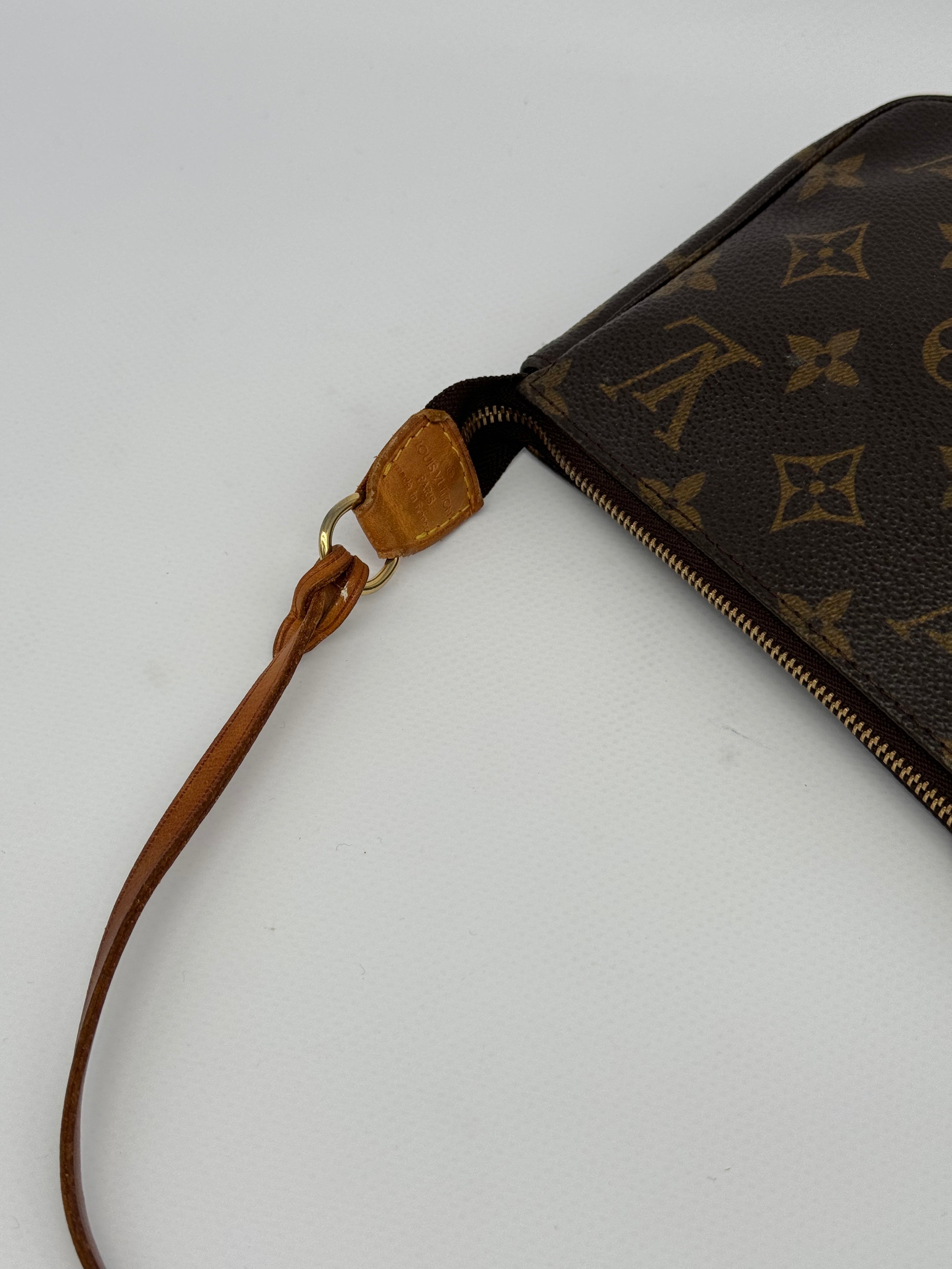 Louis Vuitton Pochette Accessoires