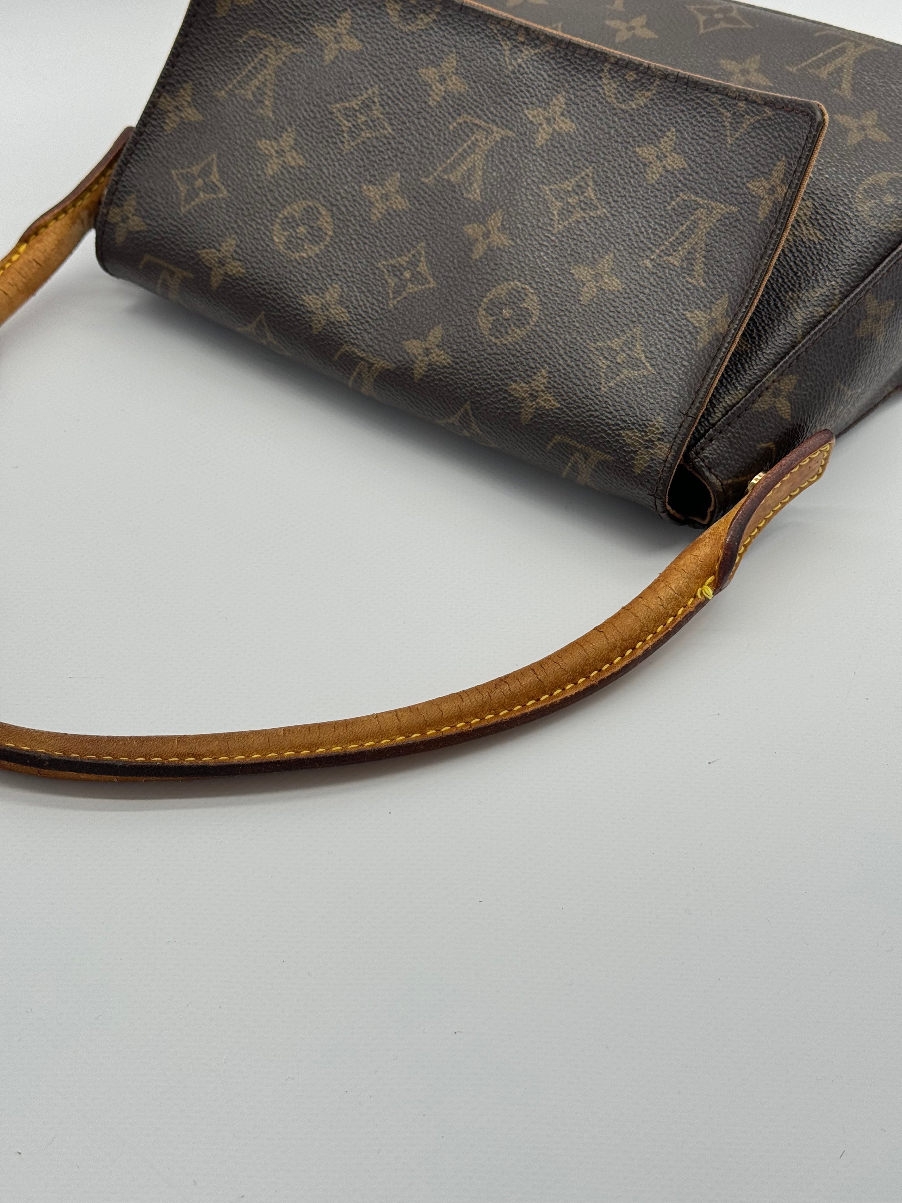 Louis Vuitton Mini Looping