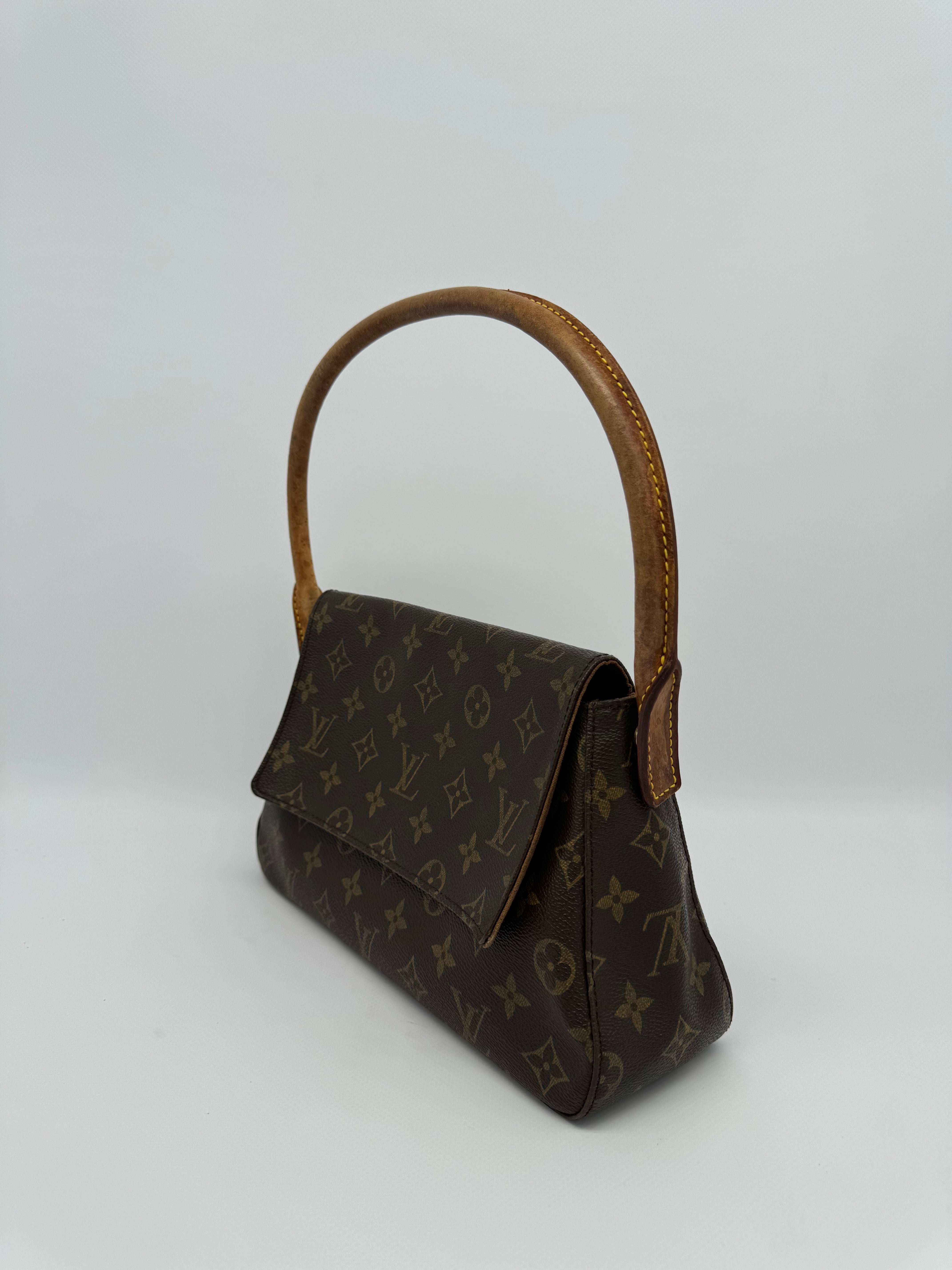 Louis Vuitton Mini Looping