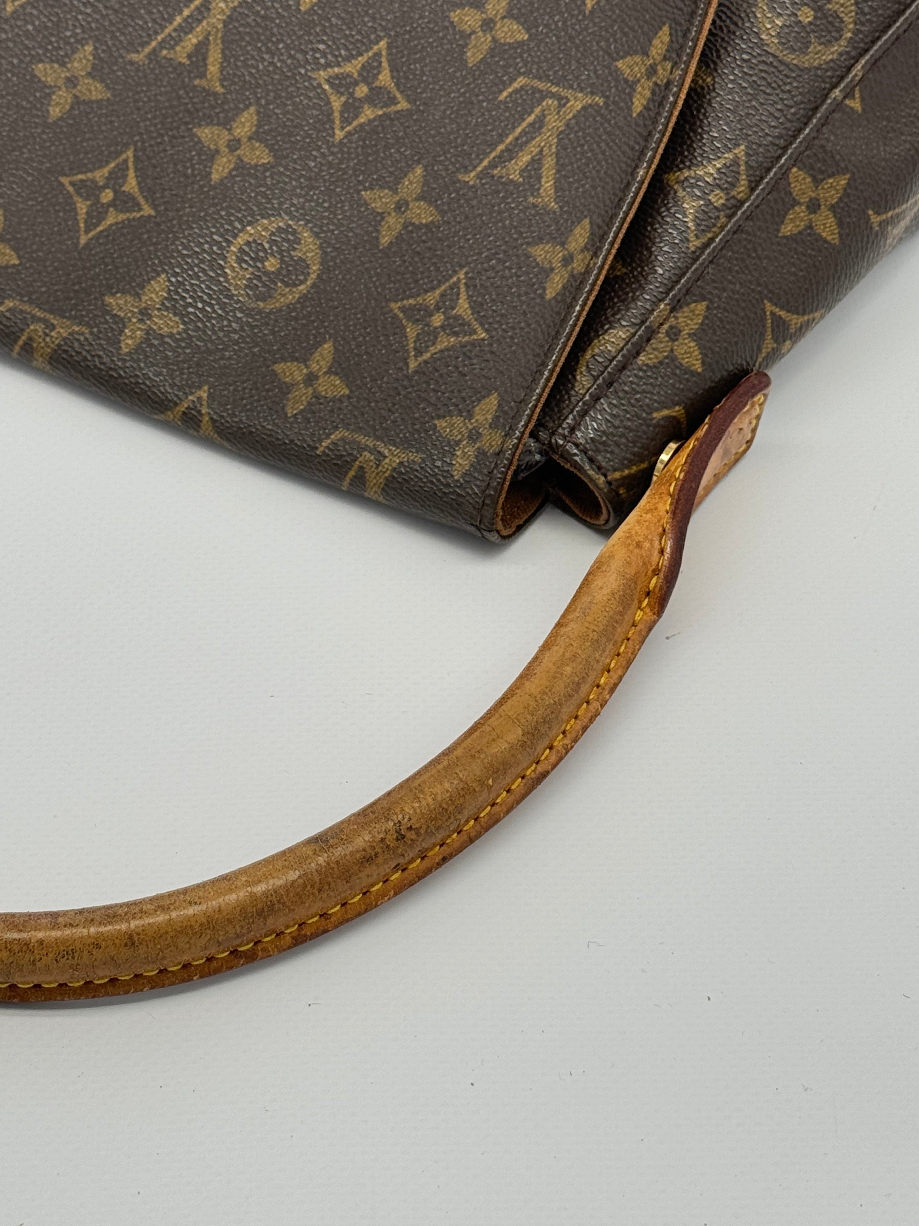 Louis Vuitton Mini Looping