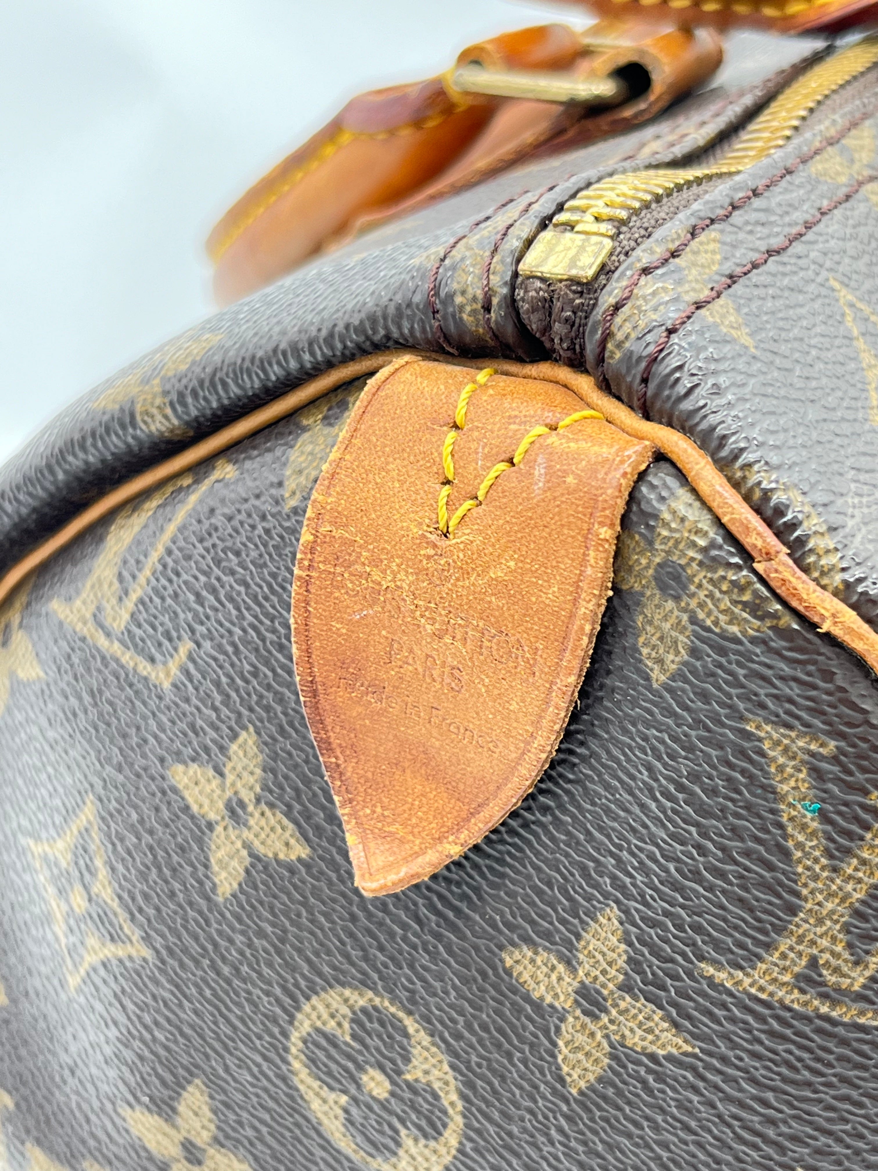 Louis Vuitton Speedy 30