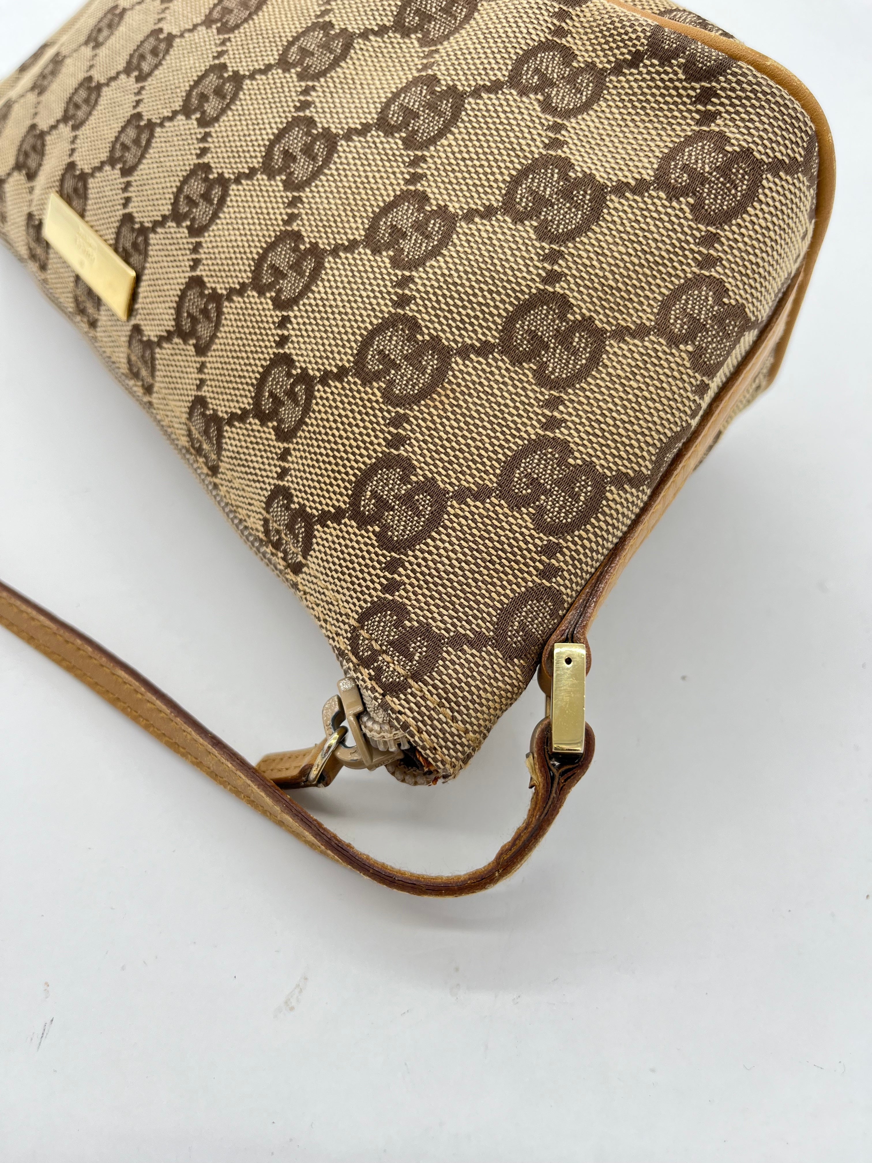 Gucci Boat Bag