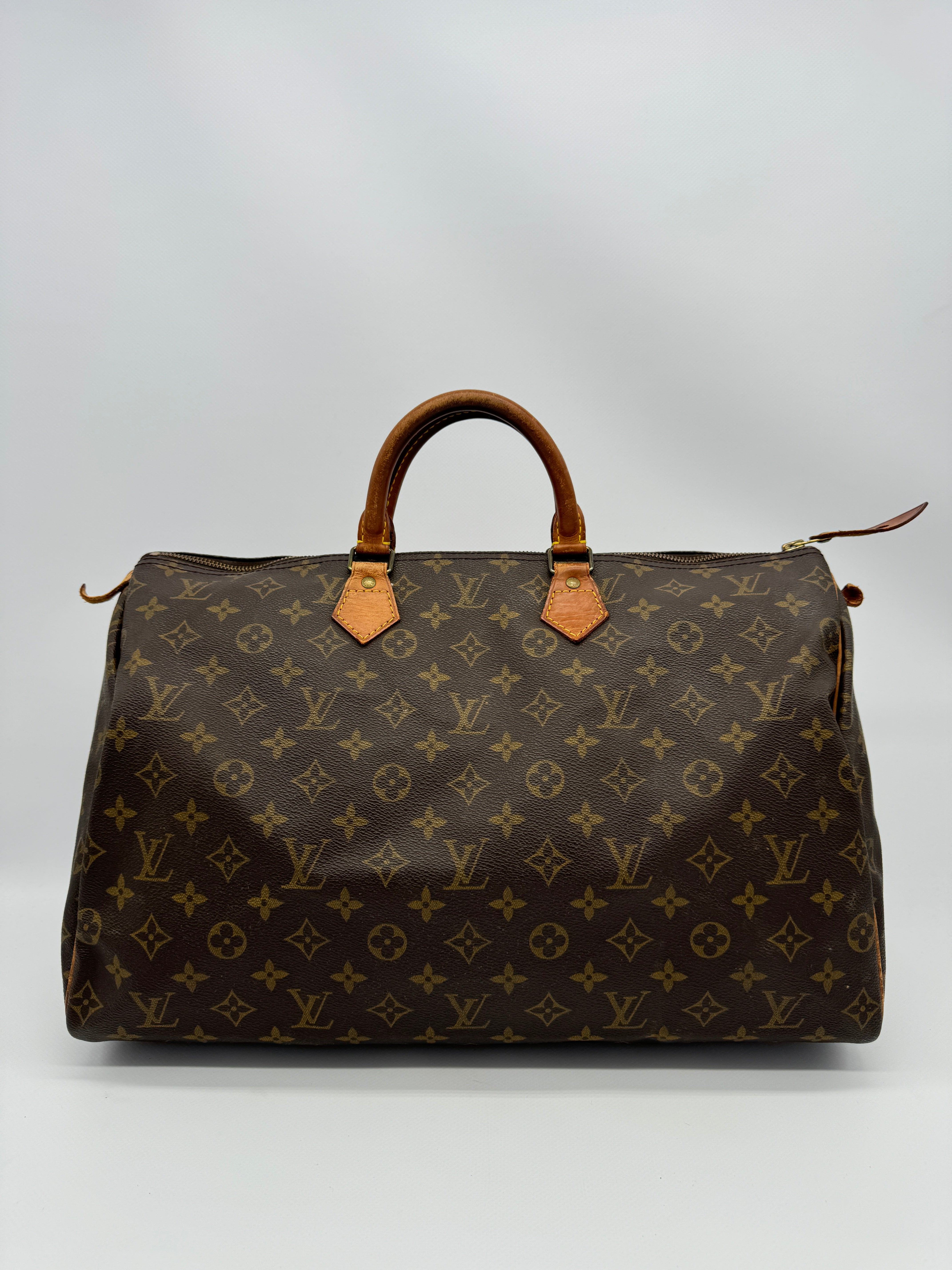 Louis Vuitton Speedy 40