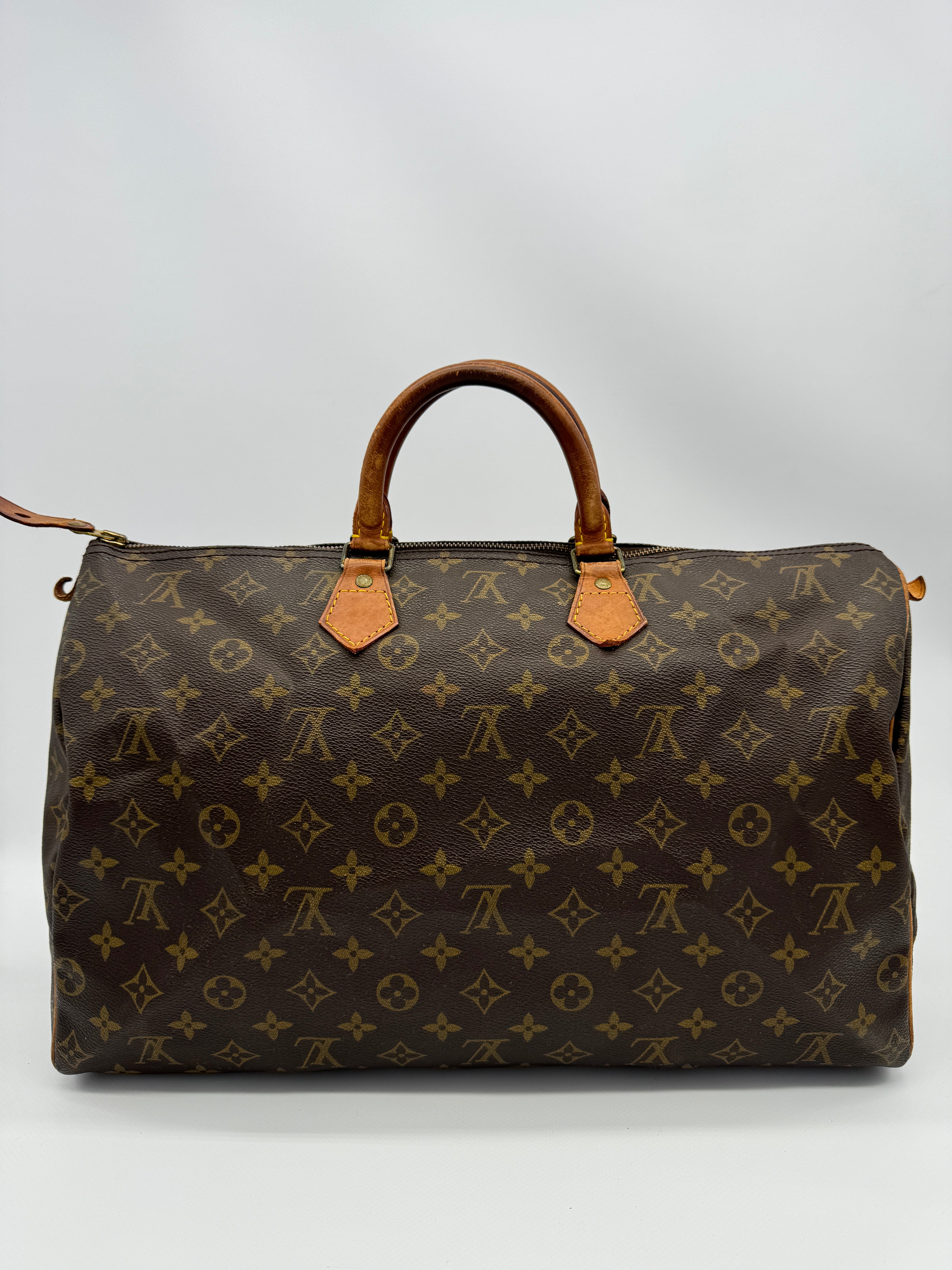 Louis Vuitton Speedy 40