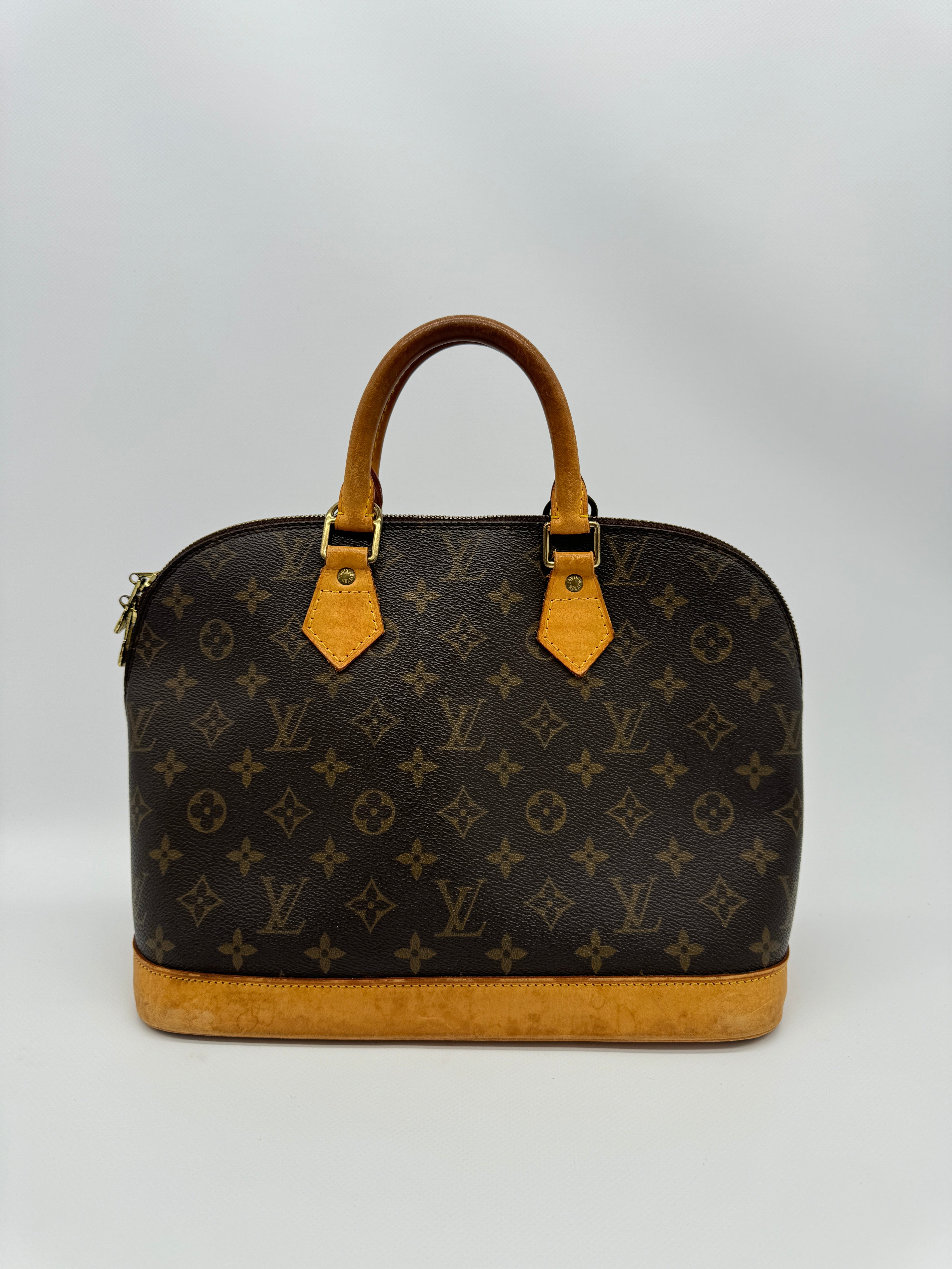 Louis Vuitton Alma MM