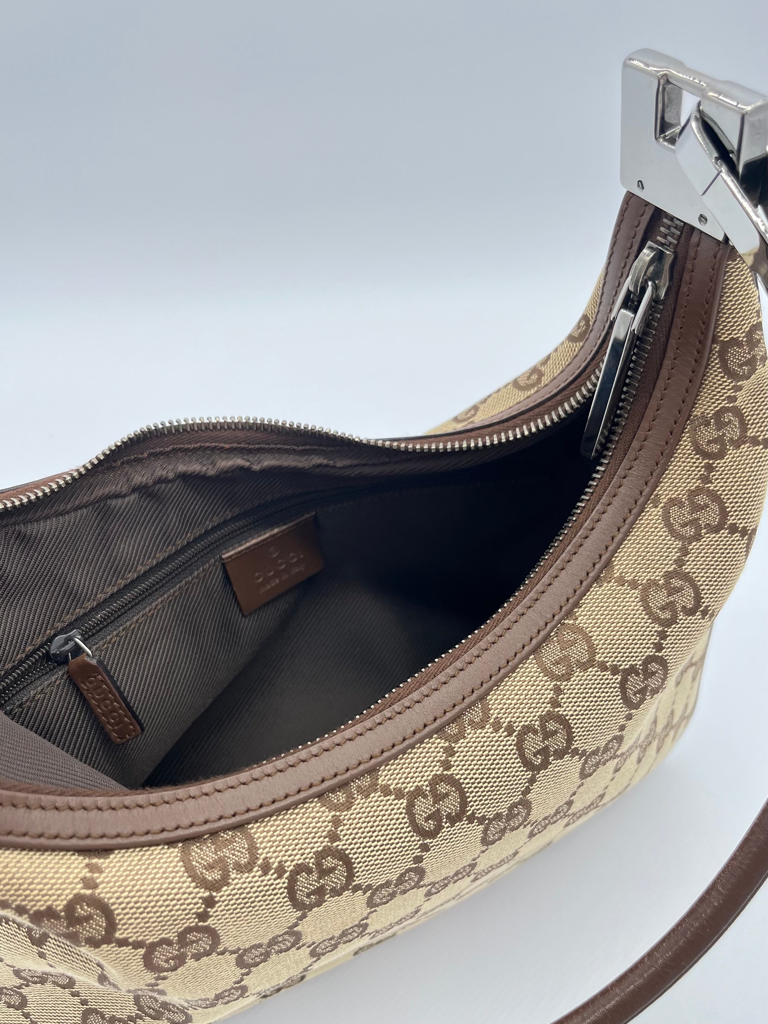 Gucci Clasp Hobo Bag