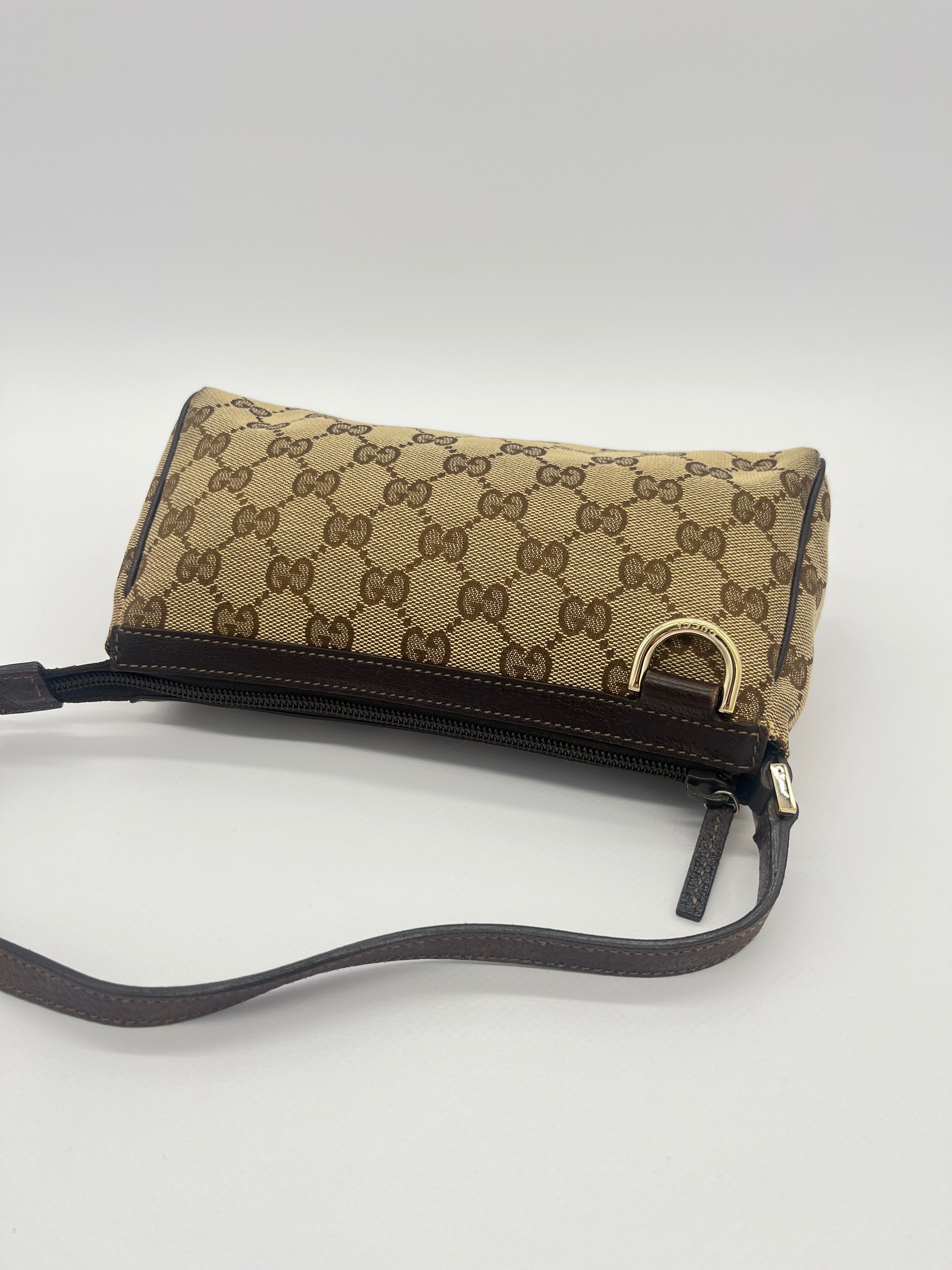 Gucci D-Ring Pochette