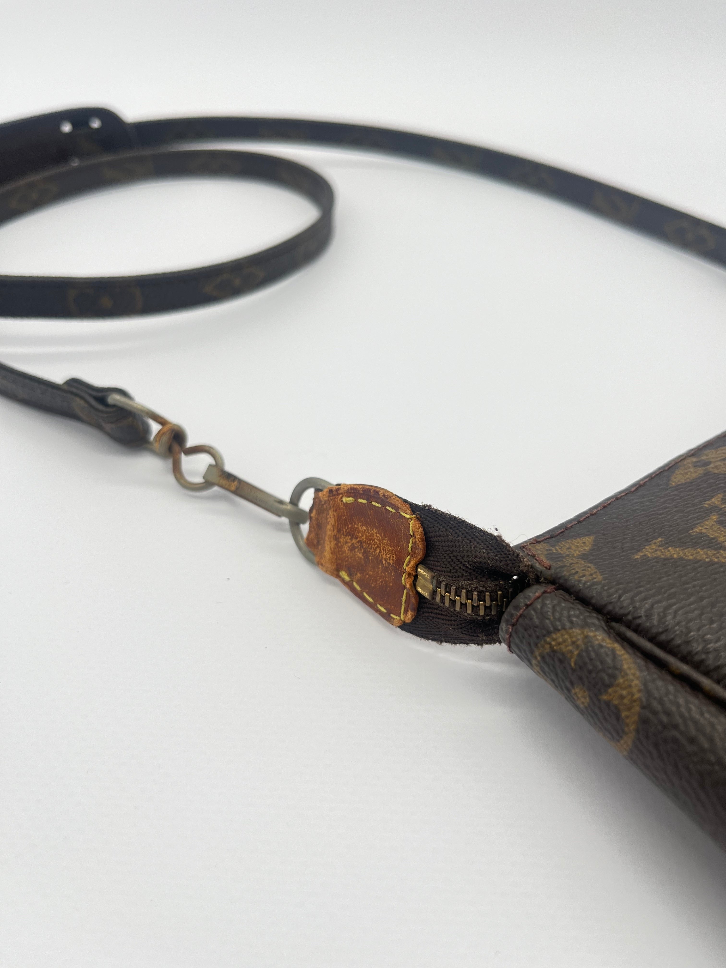 Louis Vuitton Pochette Accessoires