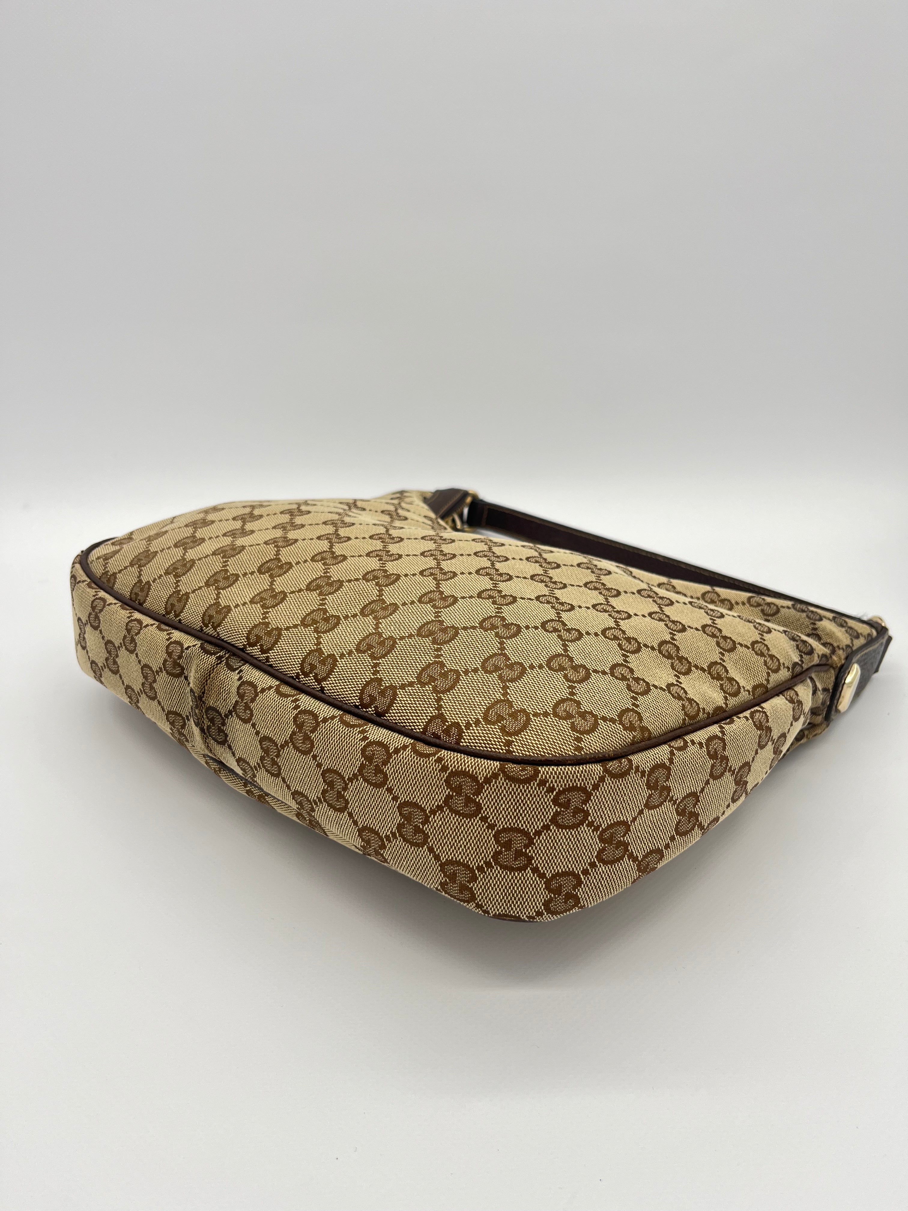 Gucci Charmy Hobo