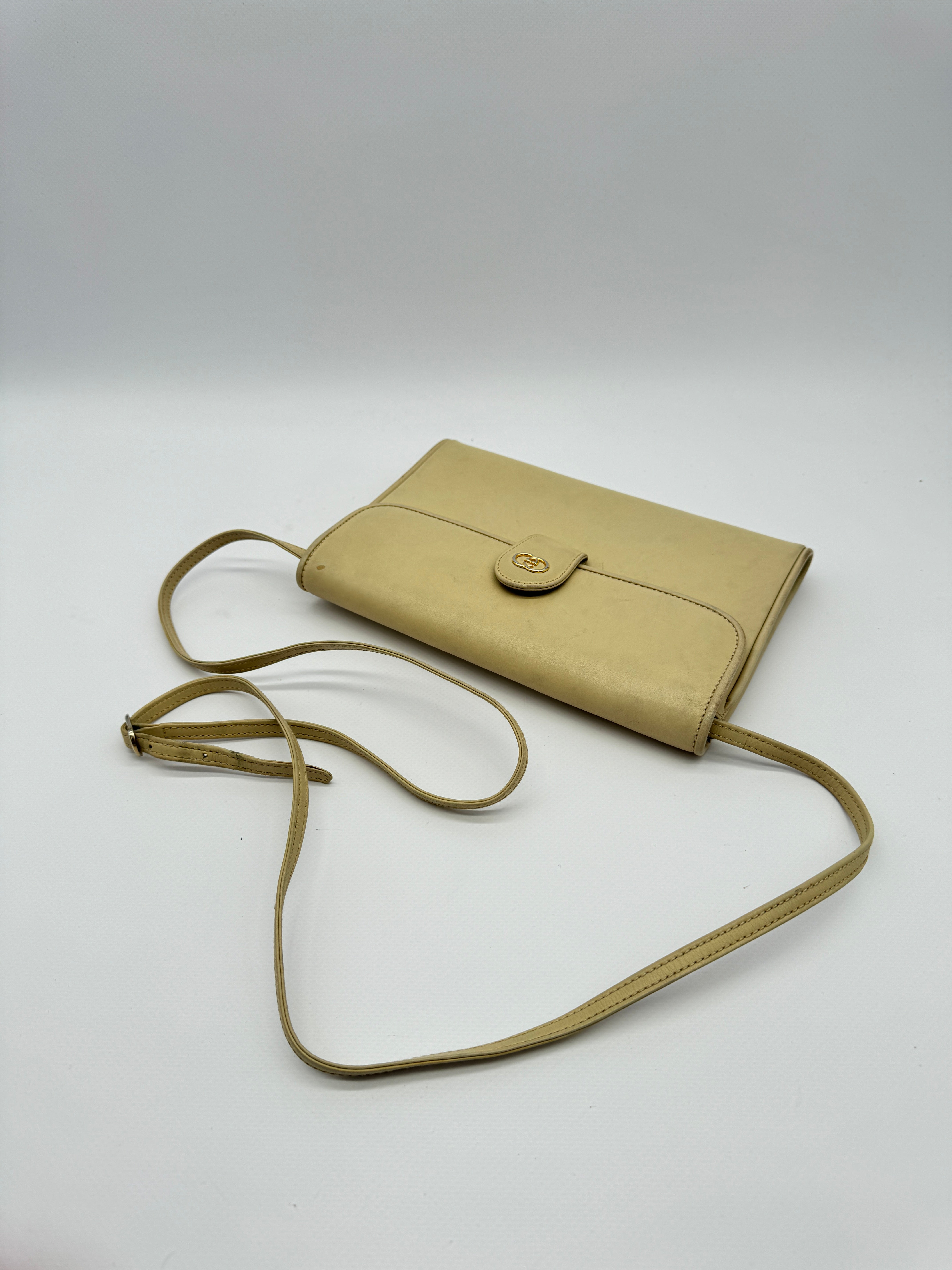 Gucci Leather Shoulderbag