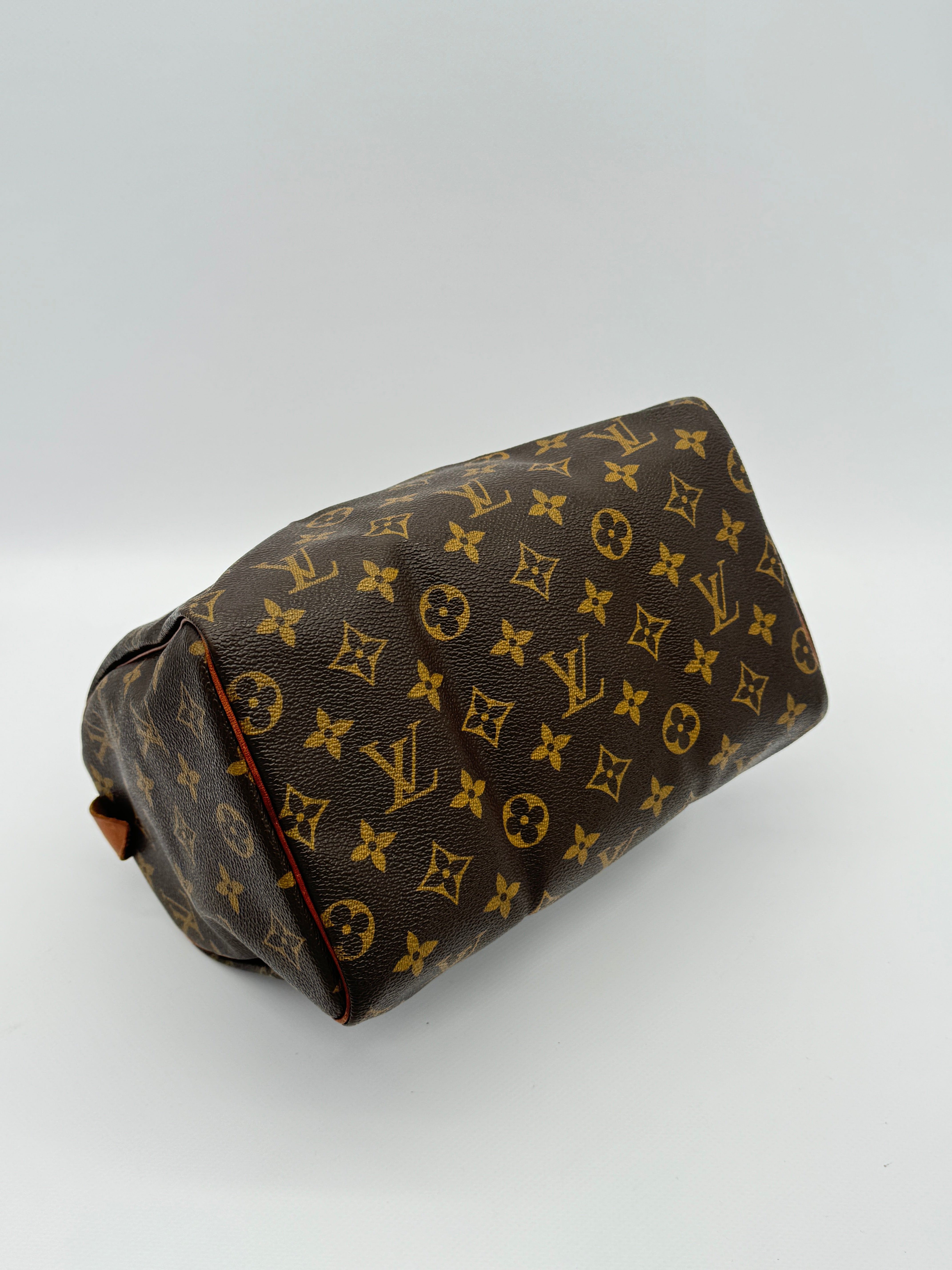 Louis Vuitton Speedy 25