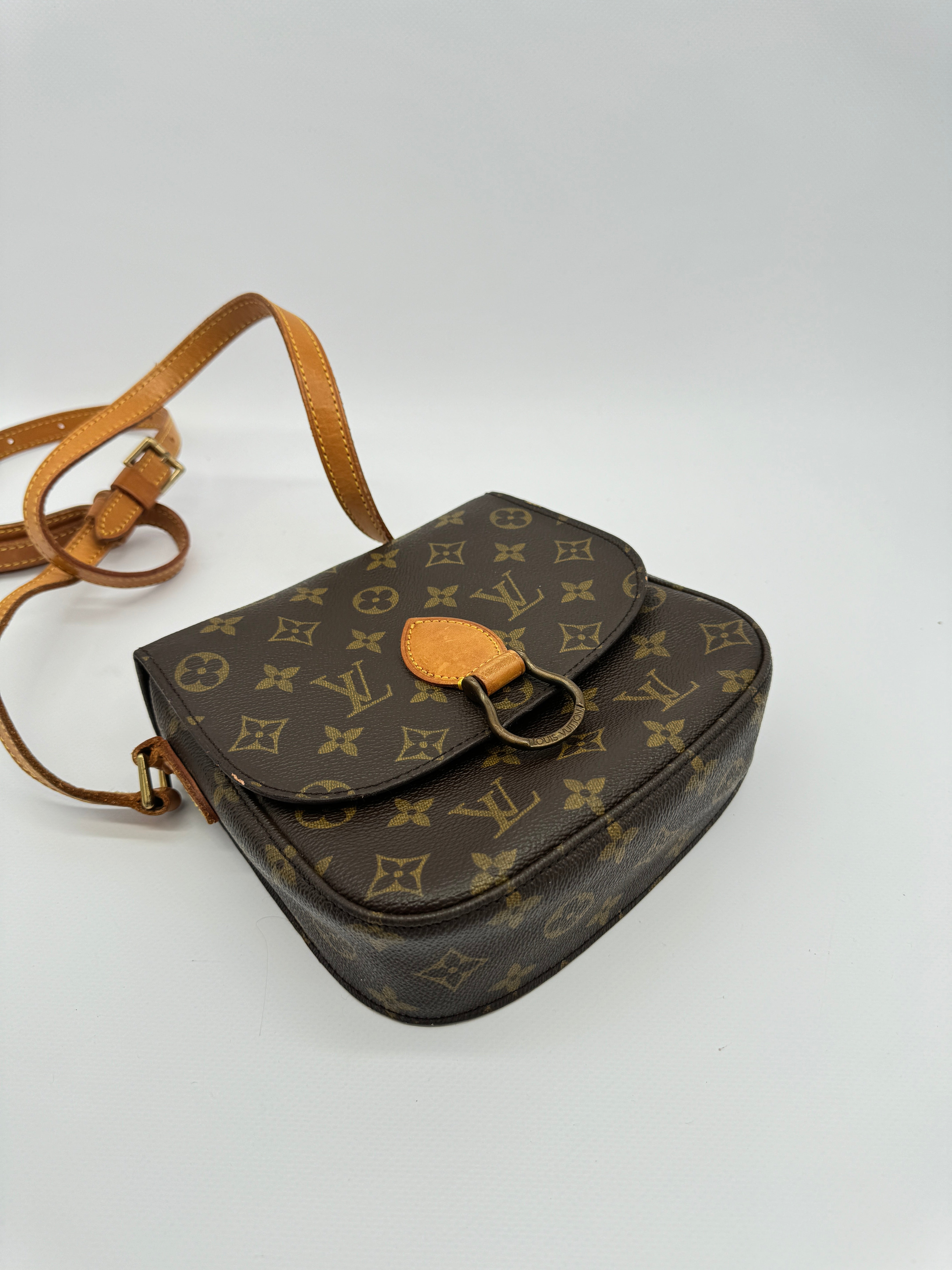 Louis Vuitton Saint Cloud MM