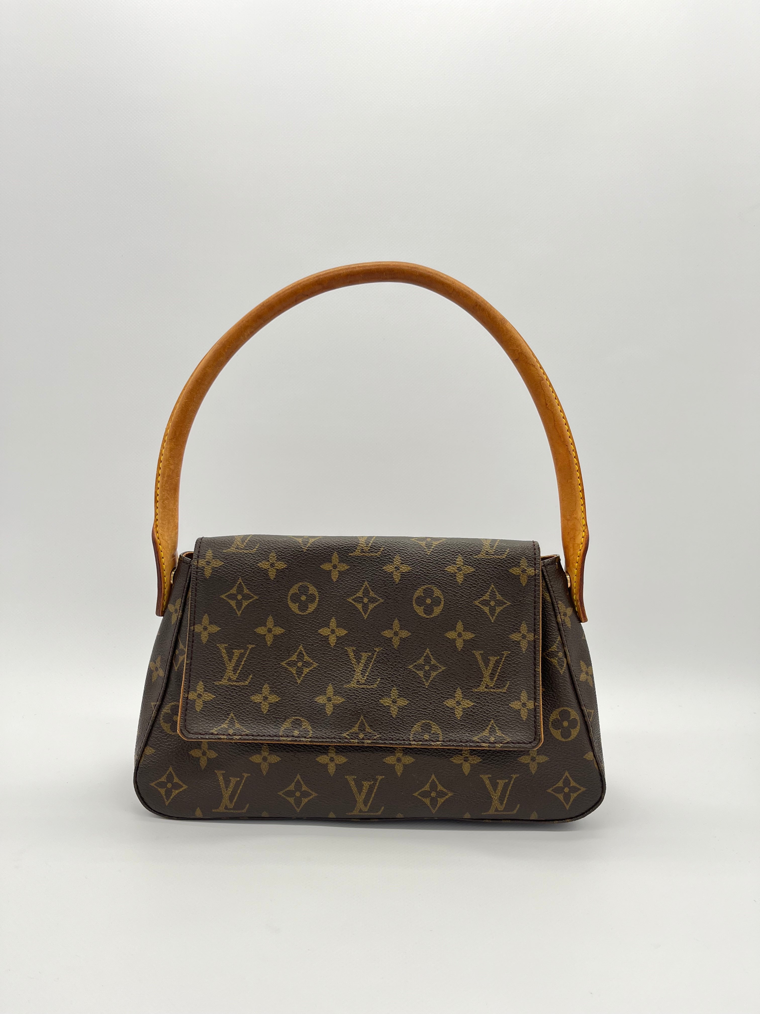 Louis Vuitton Mini Looping