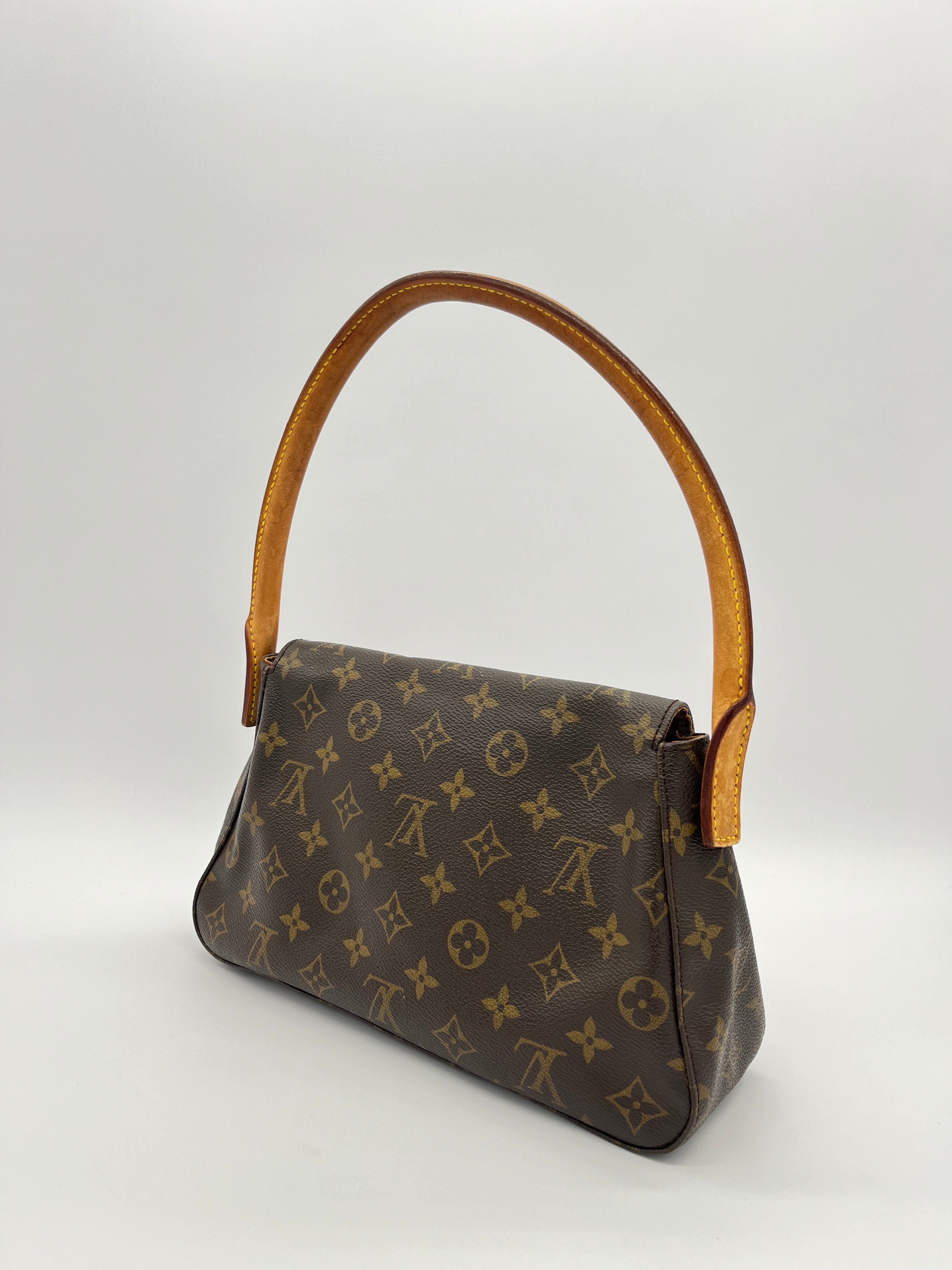 Louis Vuitton Mini Looping