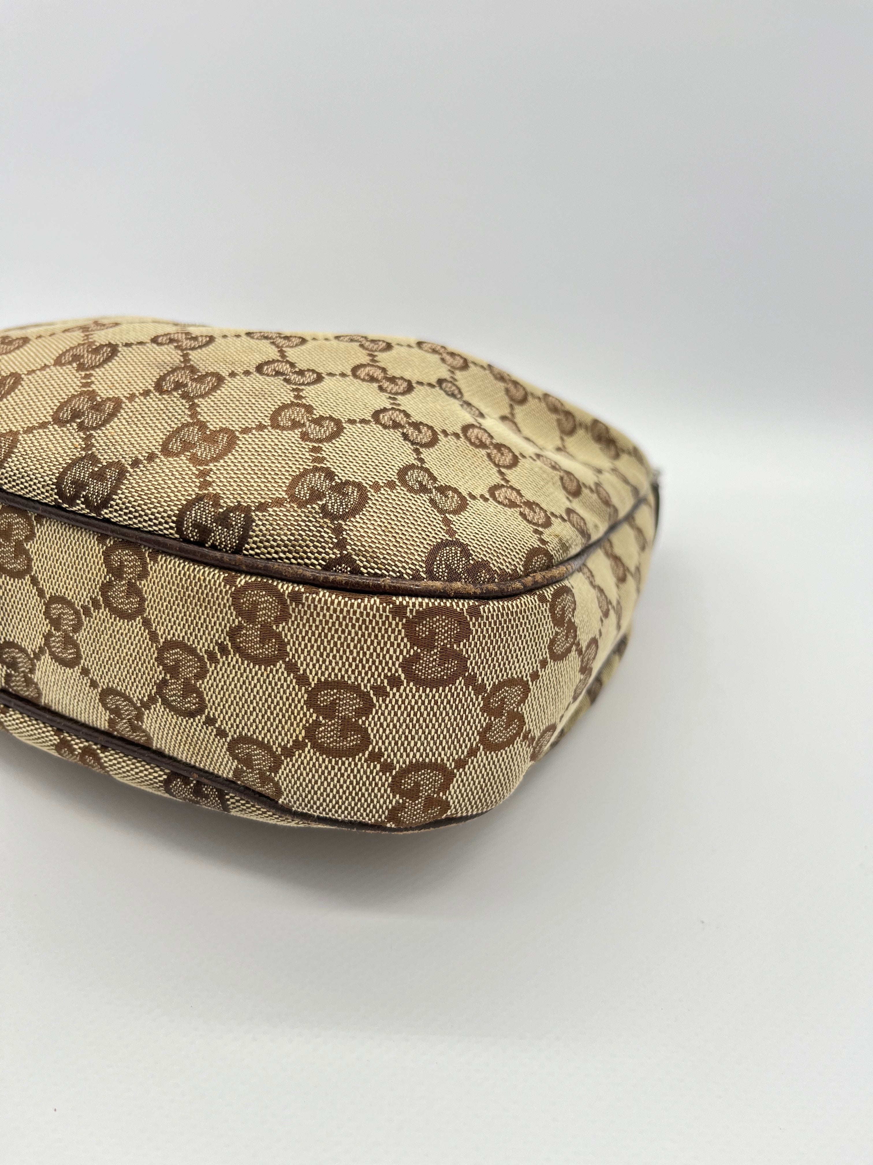 Gucci Small Charmy Hobo