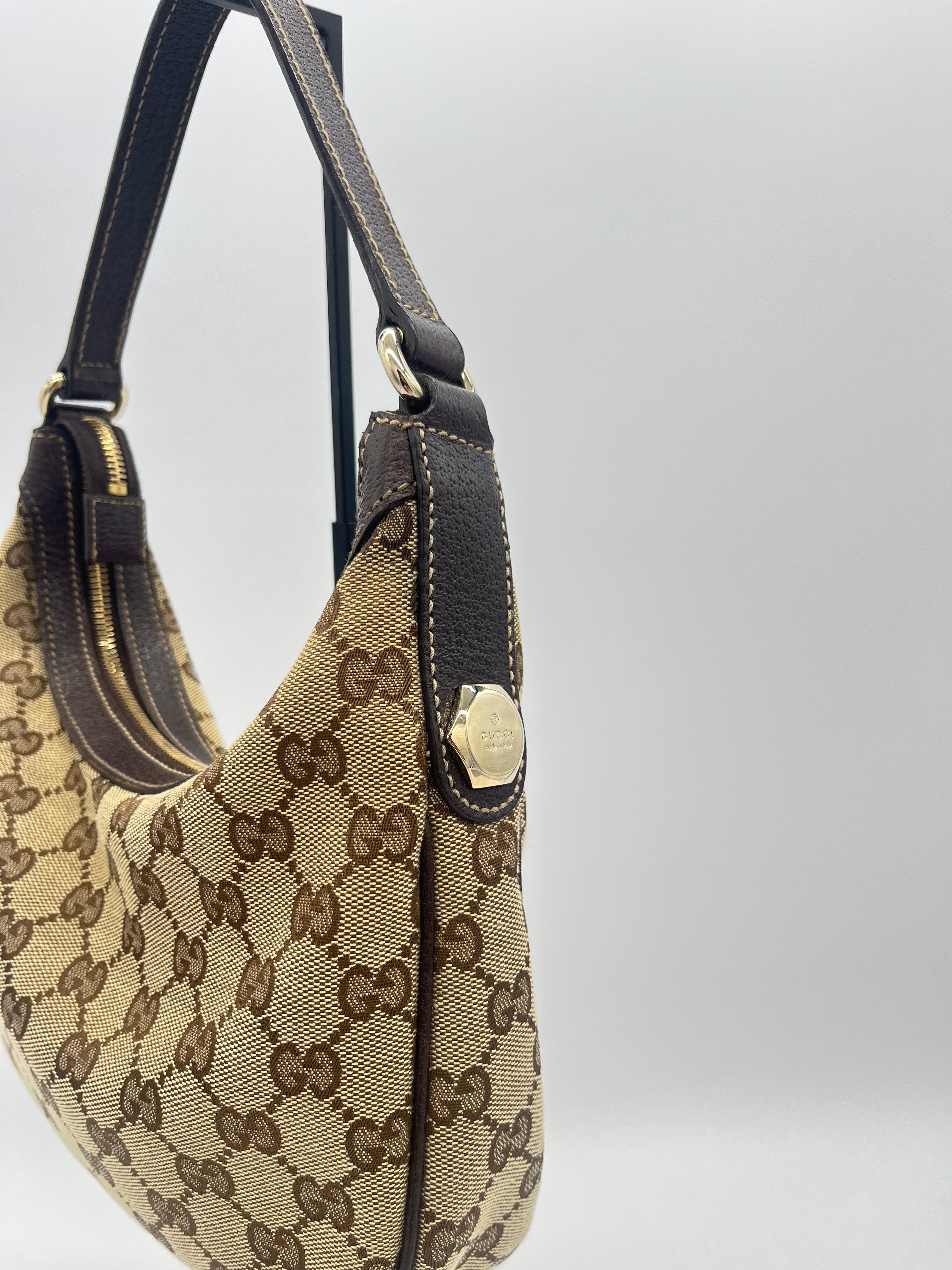 Gucci Small Charmy Hobo