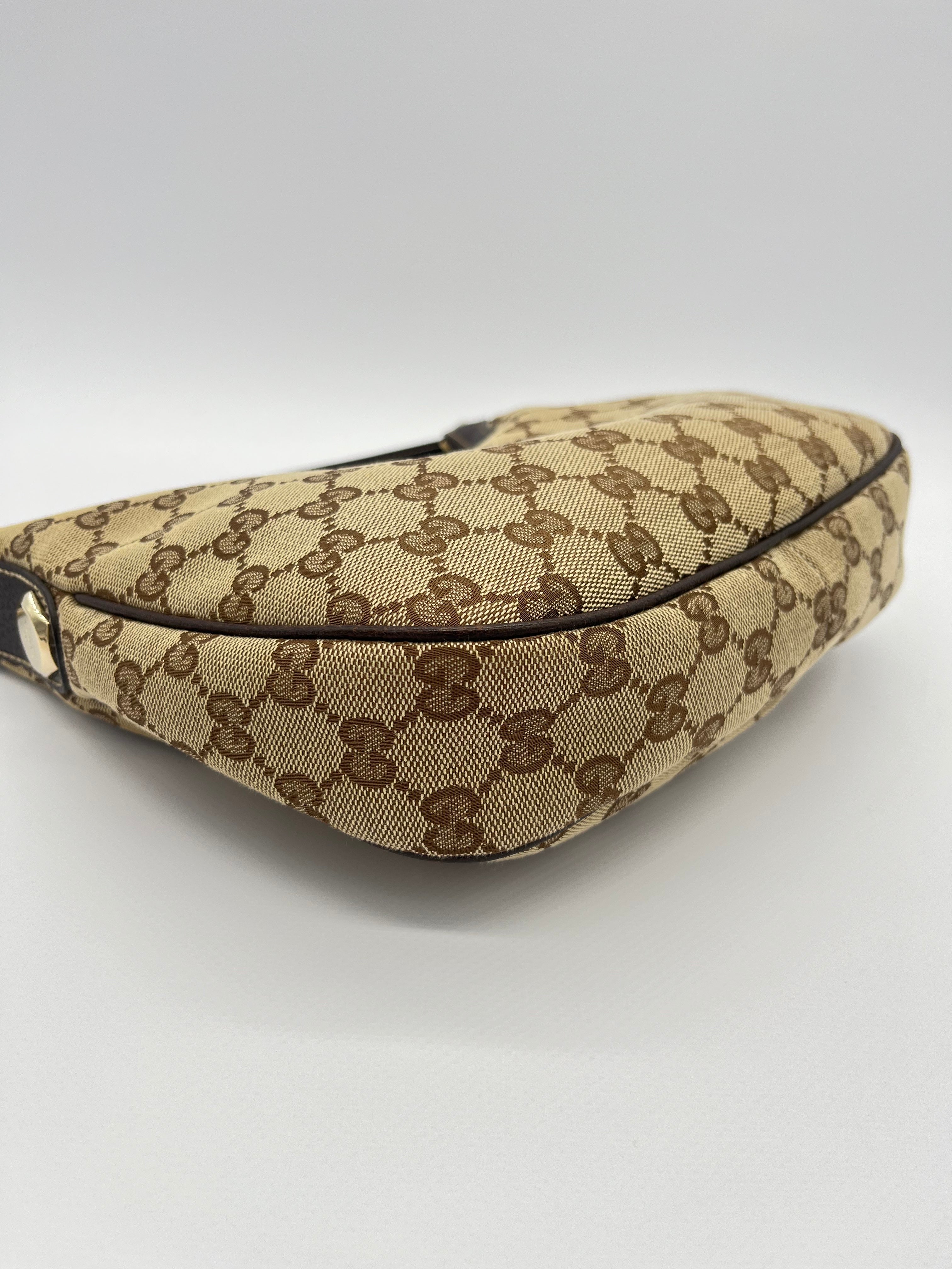 Gucci Small Charmy Hobo