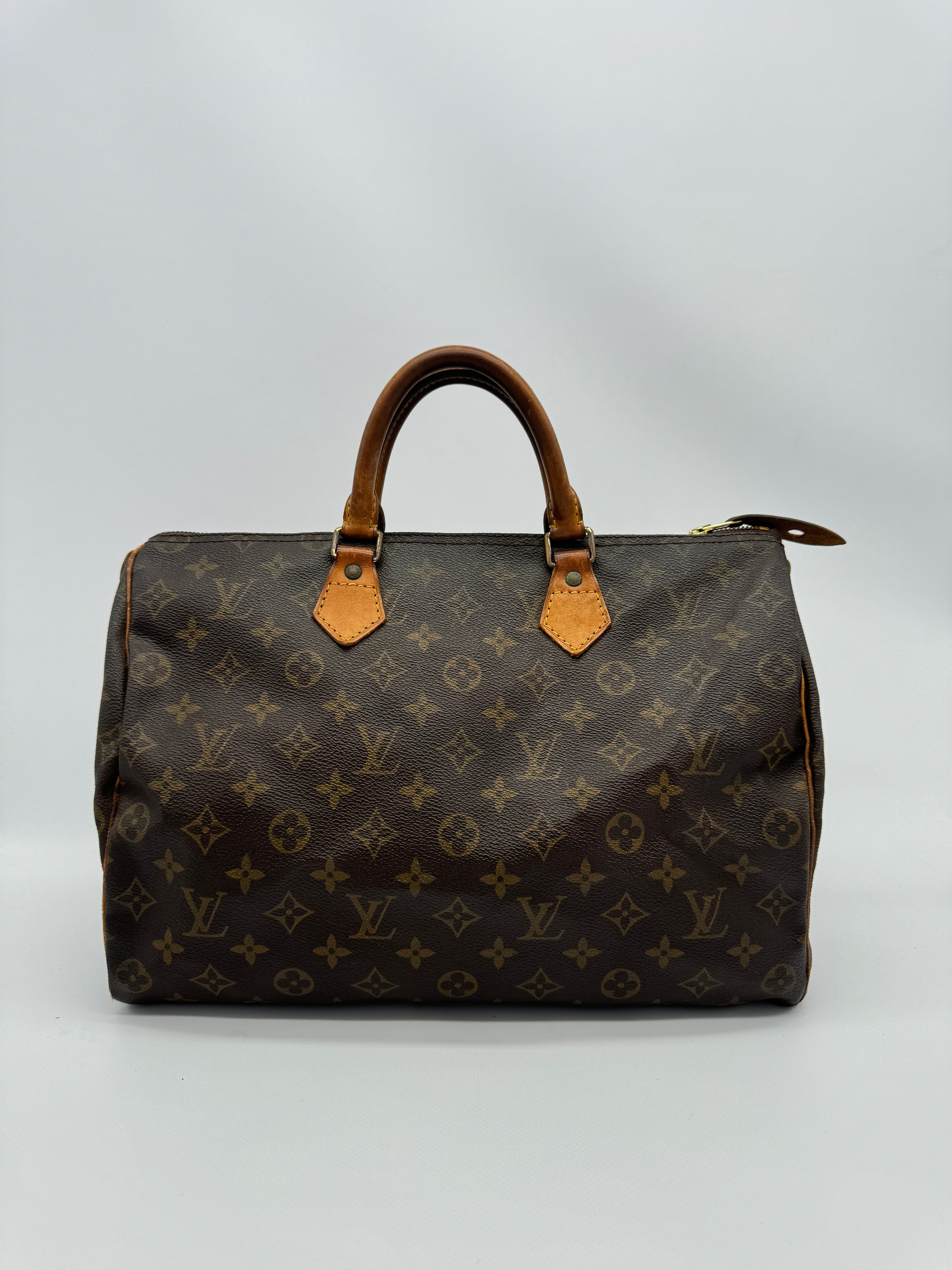 Louis Vuitton Speedy 35