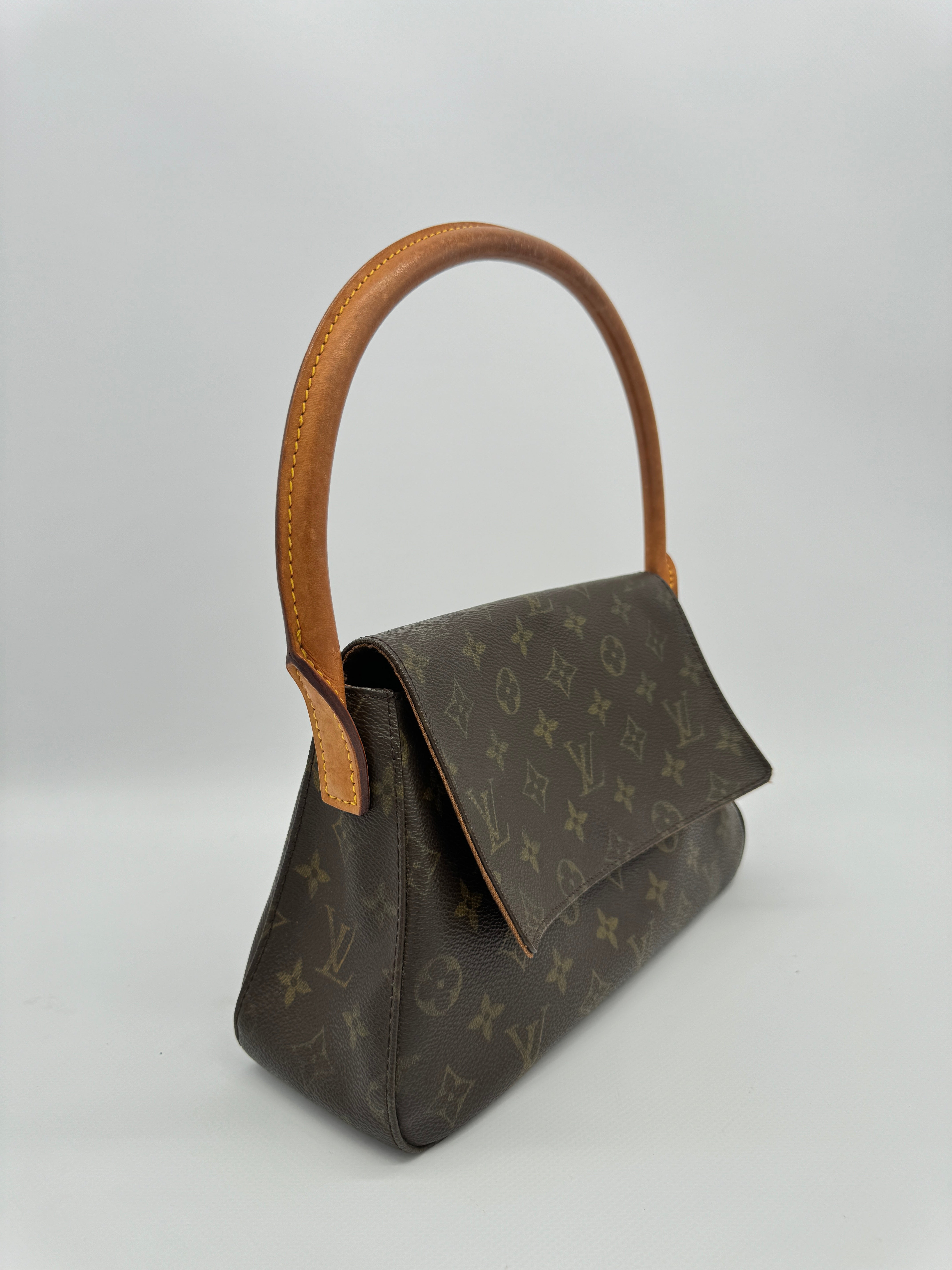 Louis Vuitton Mini Looping