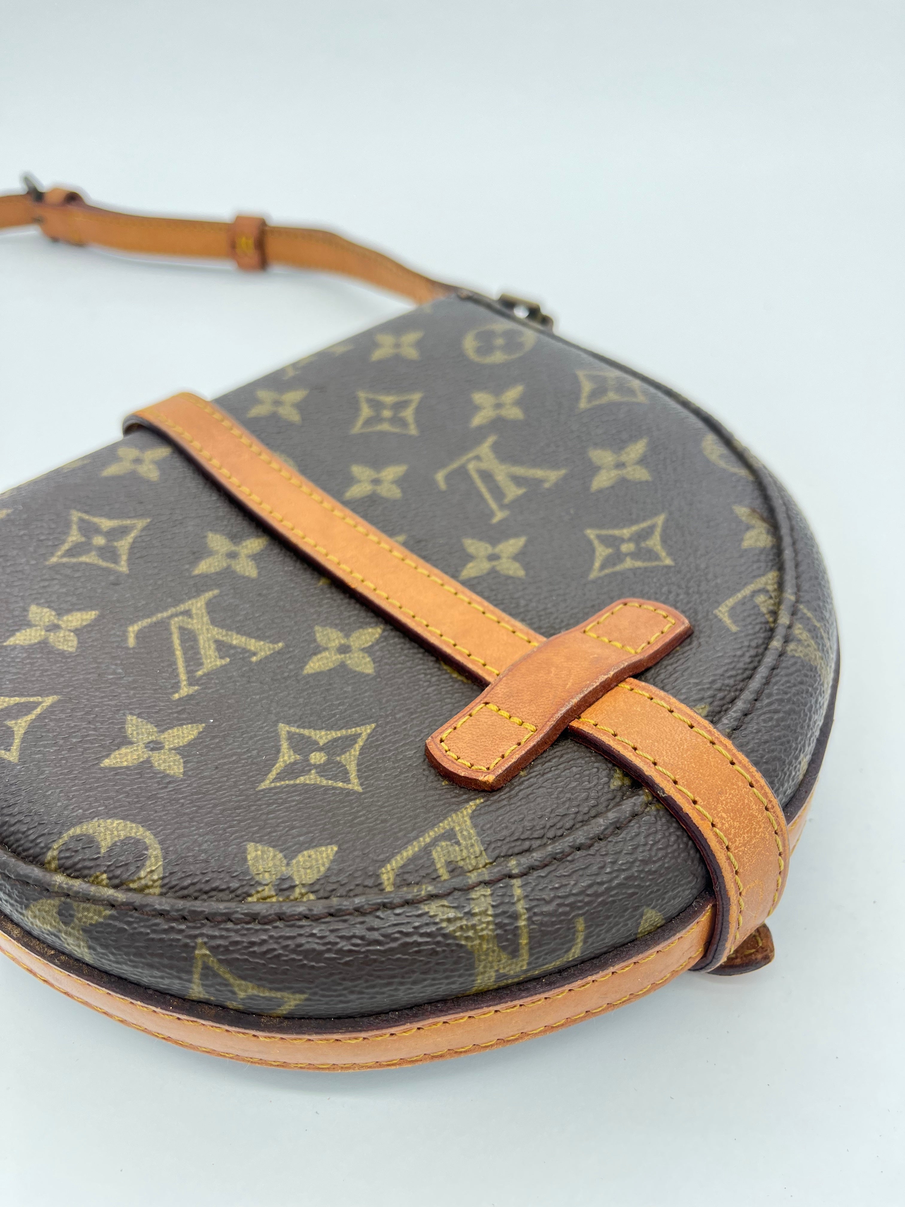 Louis Vuitton Chantilly PM