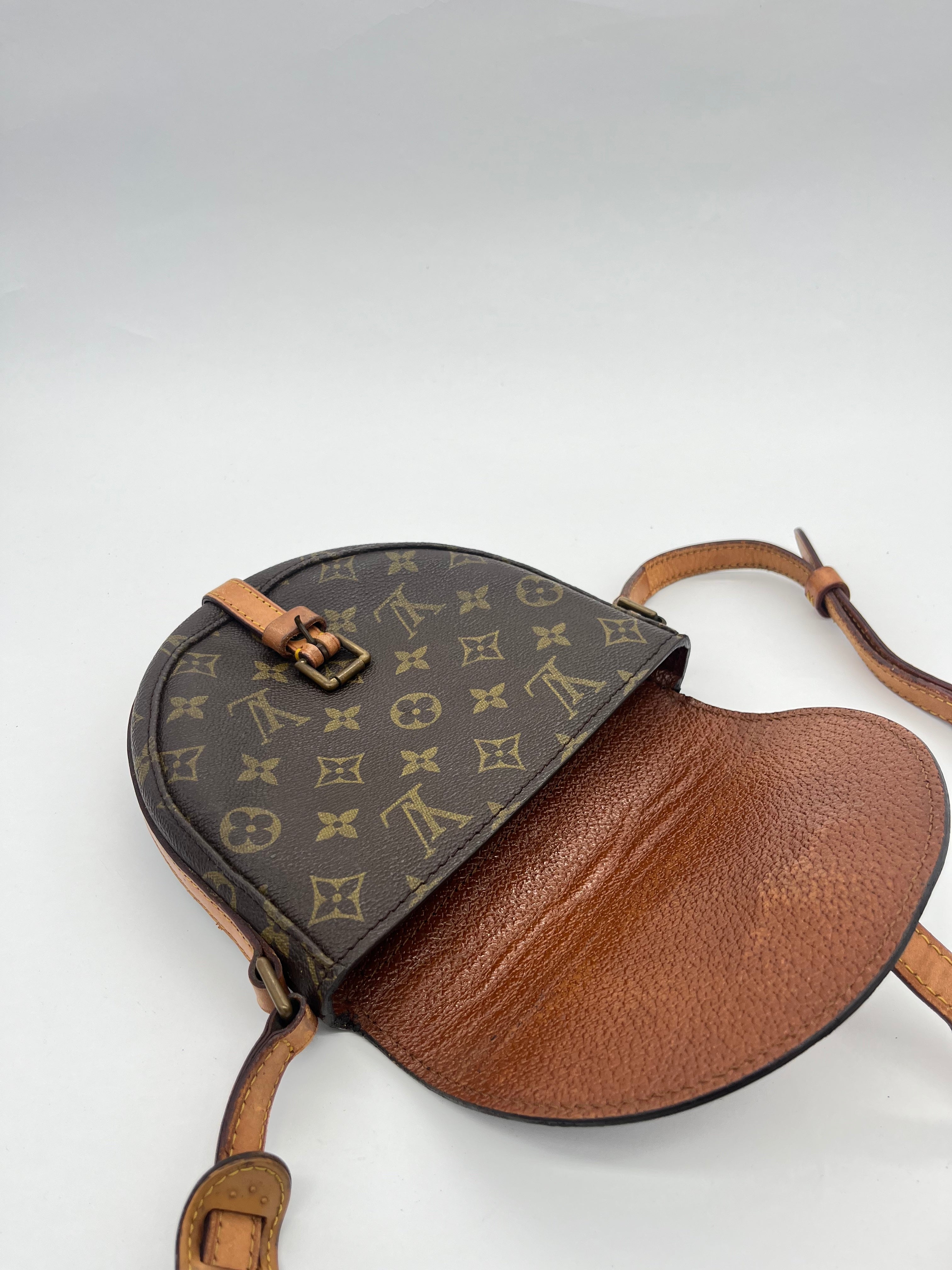 Louis Vuitton Chantilly PM