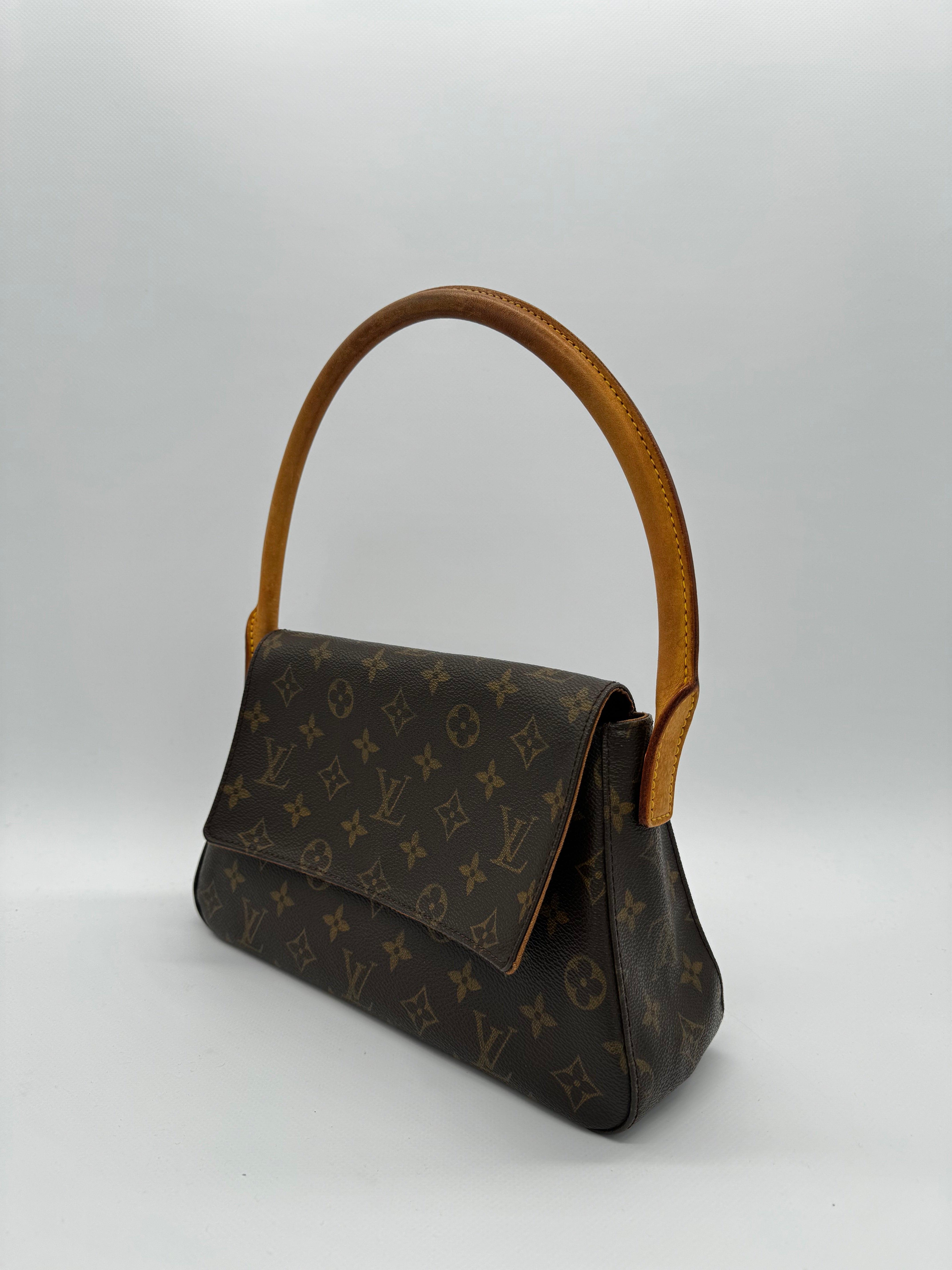 Louis Vuitton Mini Looping