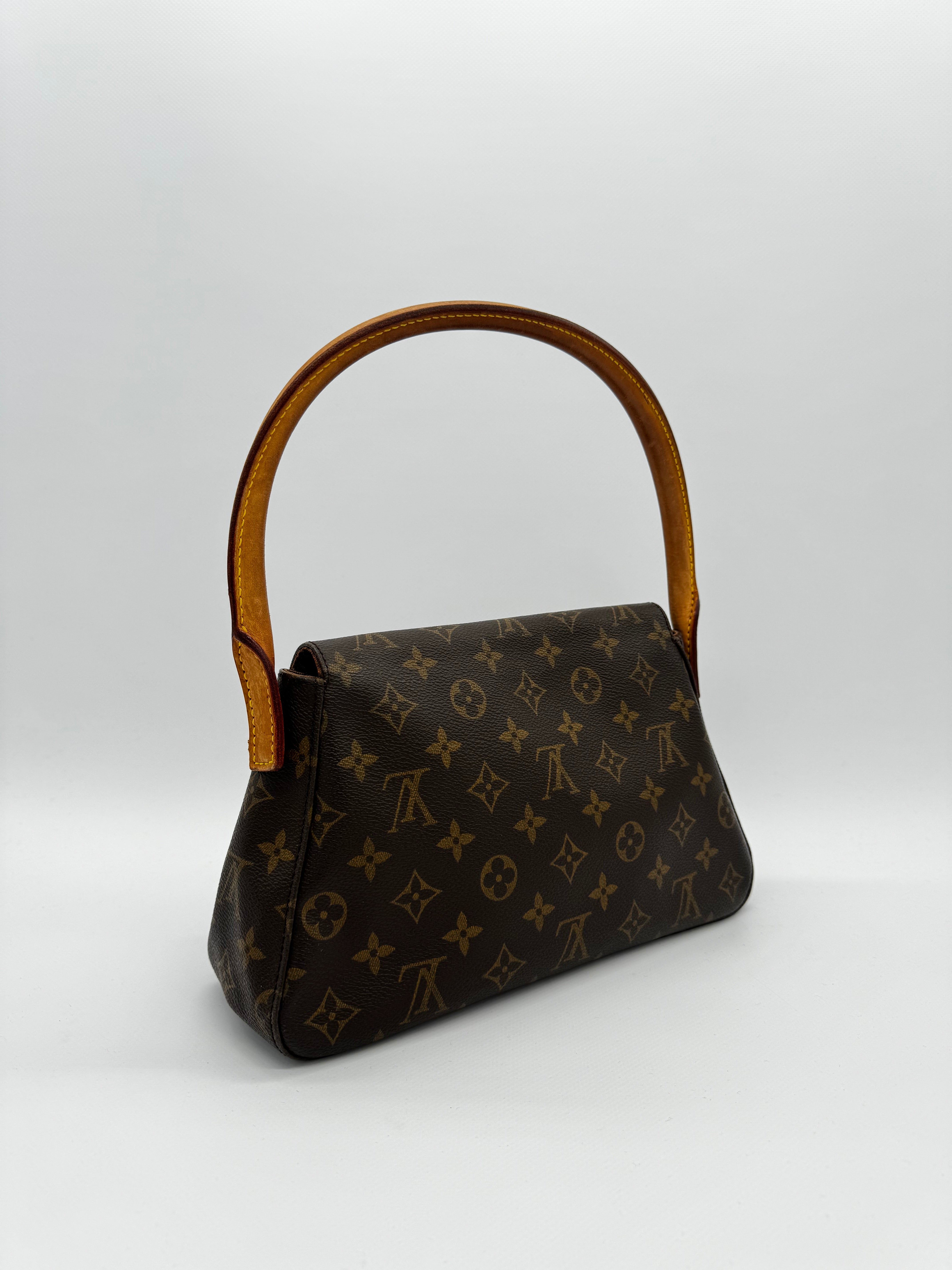 Louis Vuitton Mini Looping